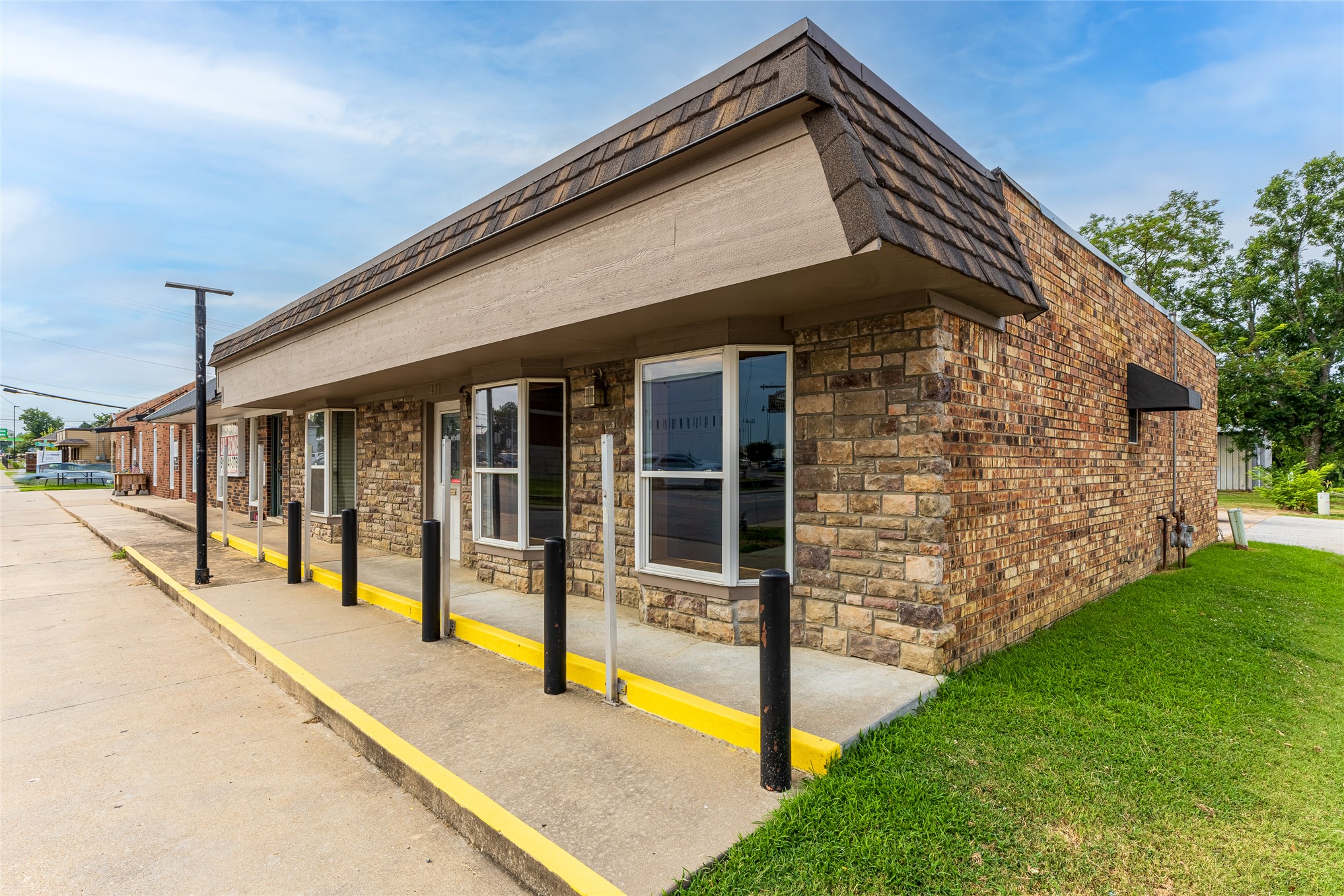 411 W 1st Street Claremore OK 74017