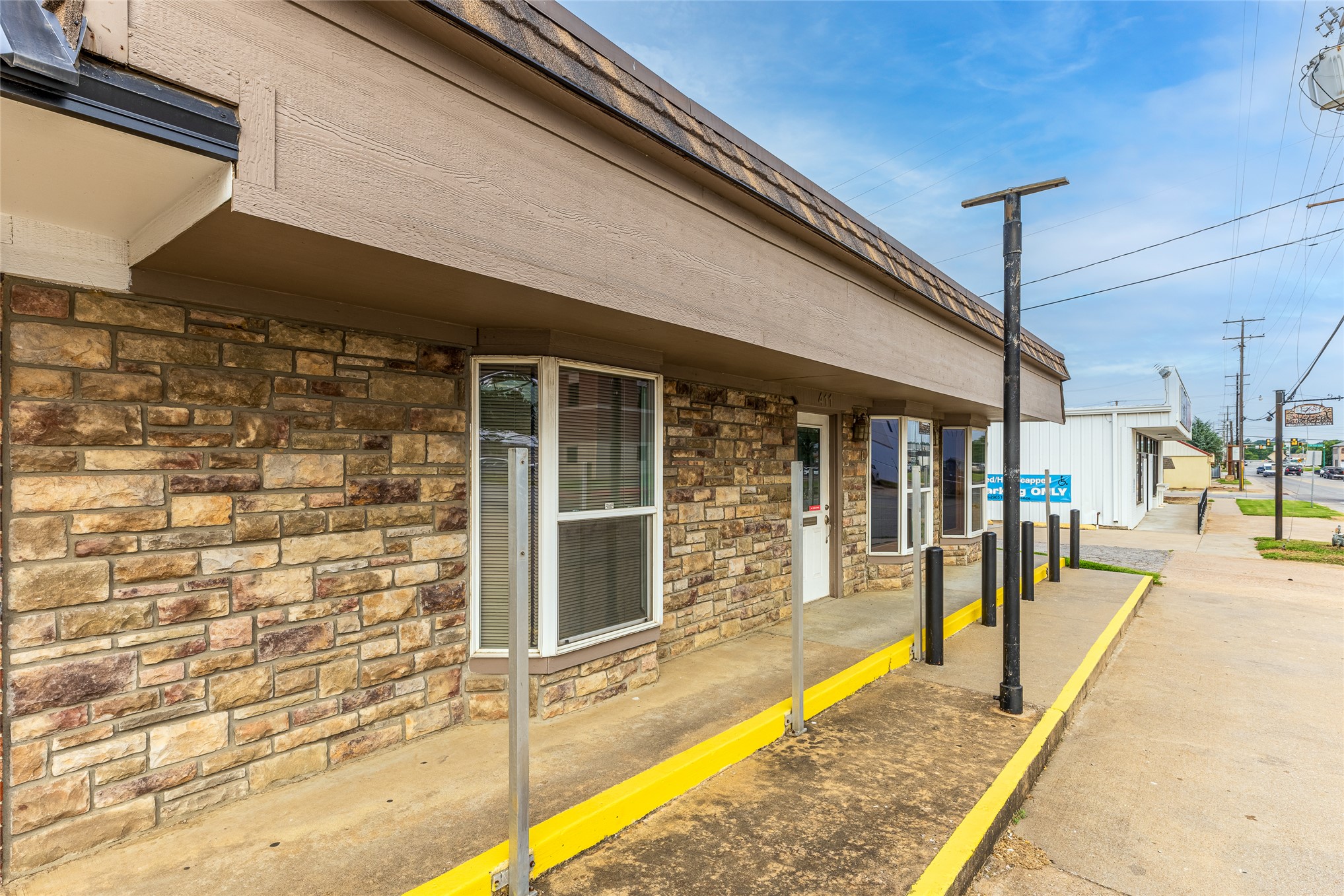 411 W 1st Street Claremore OK 74017