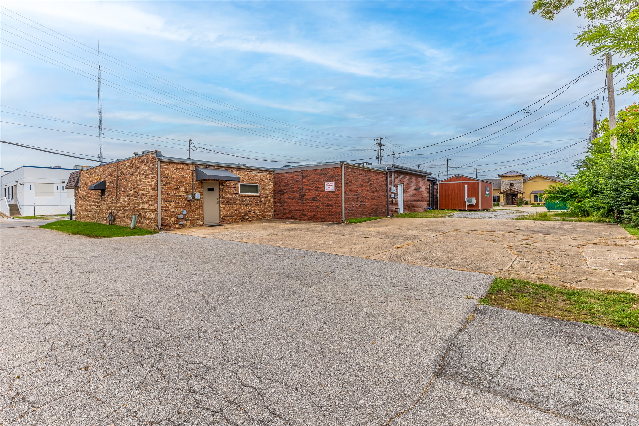 411 W 1st Street Claremore OK 74017