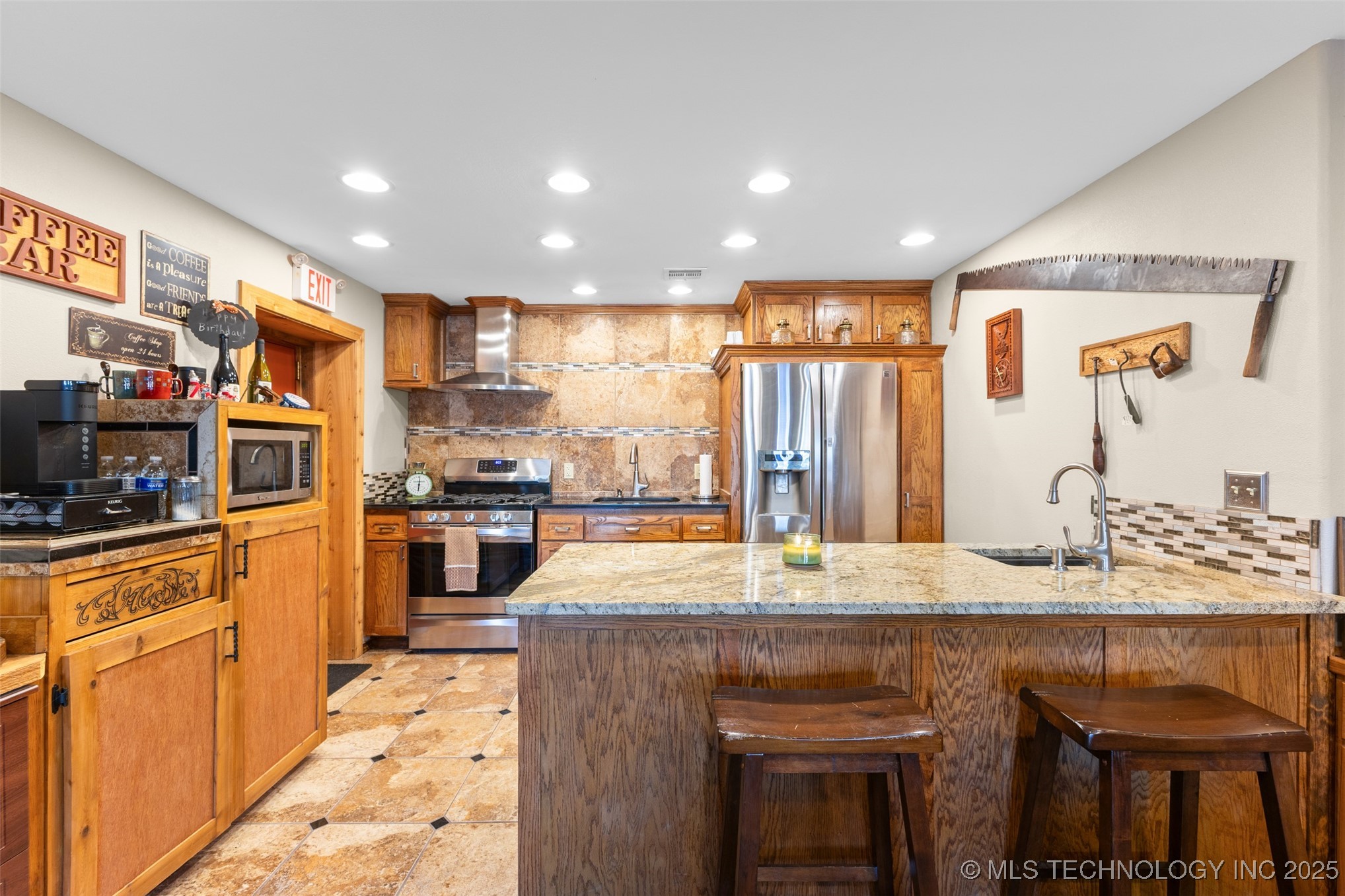 723 N Oak Ada OK 74820