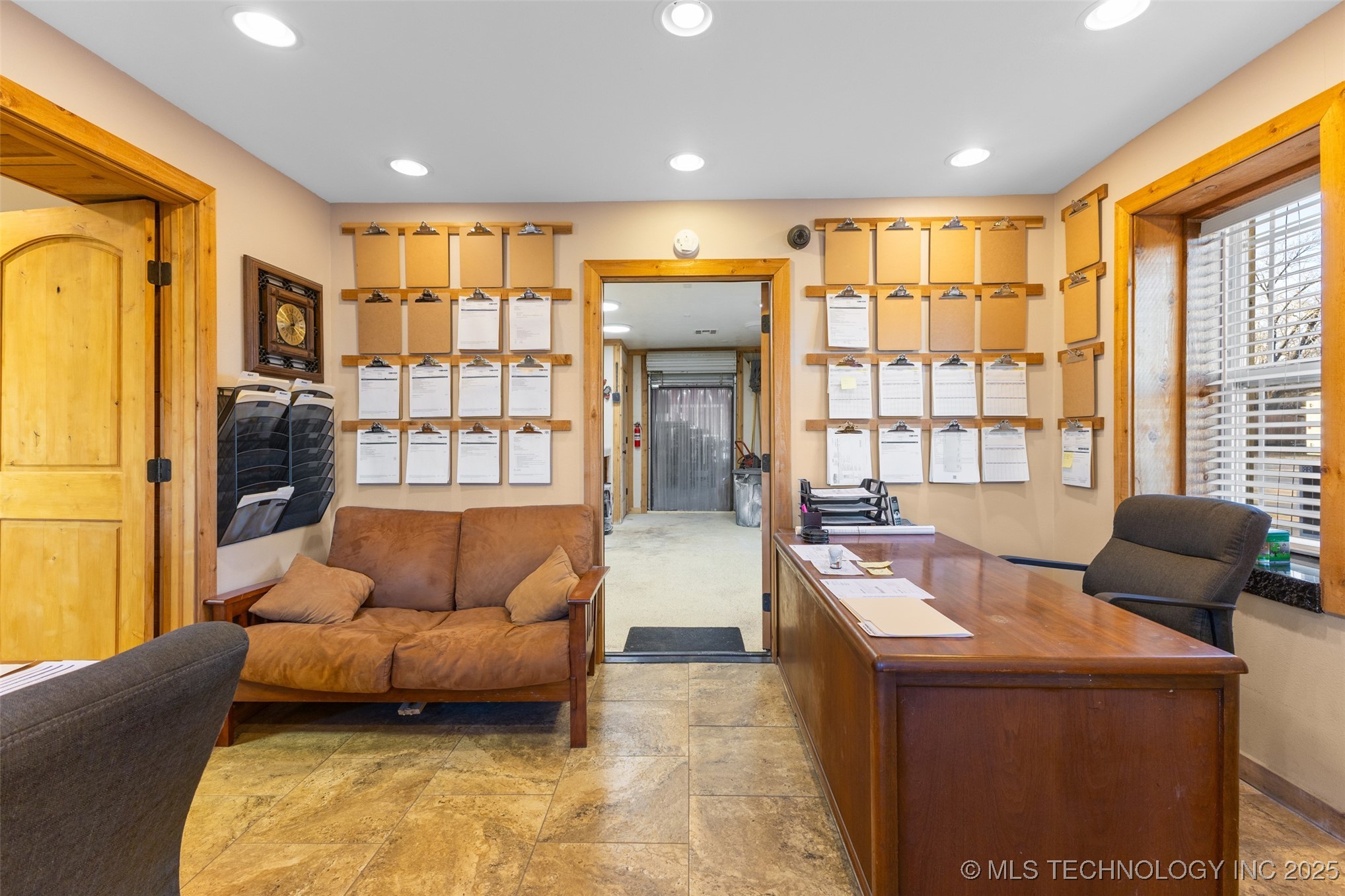 723 N Oak Ada OK 74820