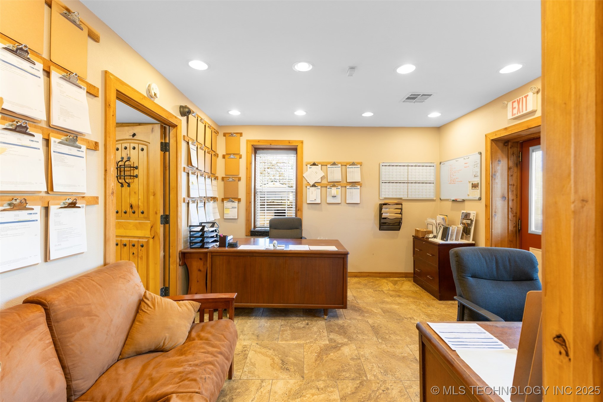 723 N Oak Ada OK 74820