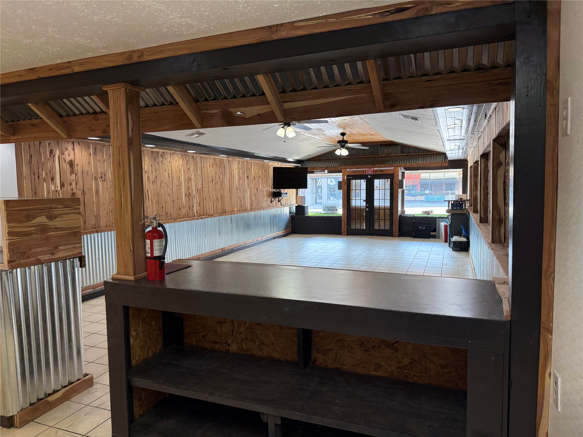 314 W Main Street Henryetta OK 74437