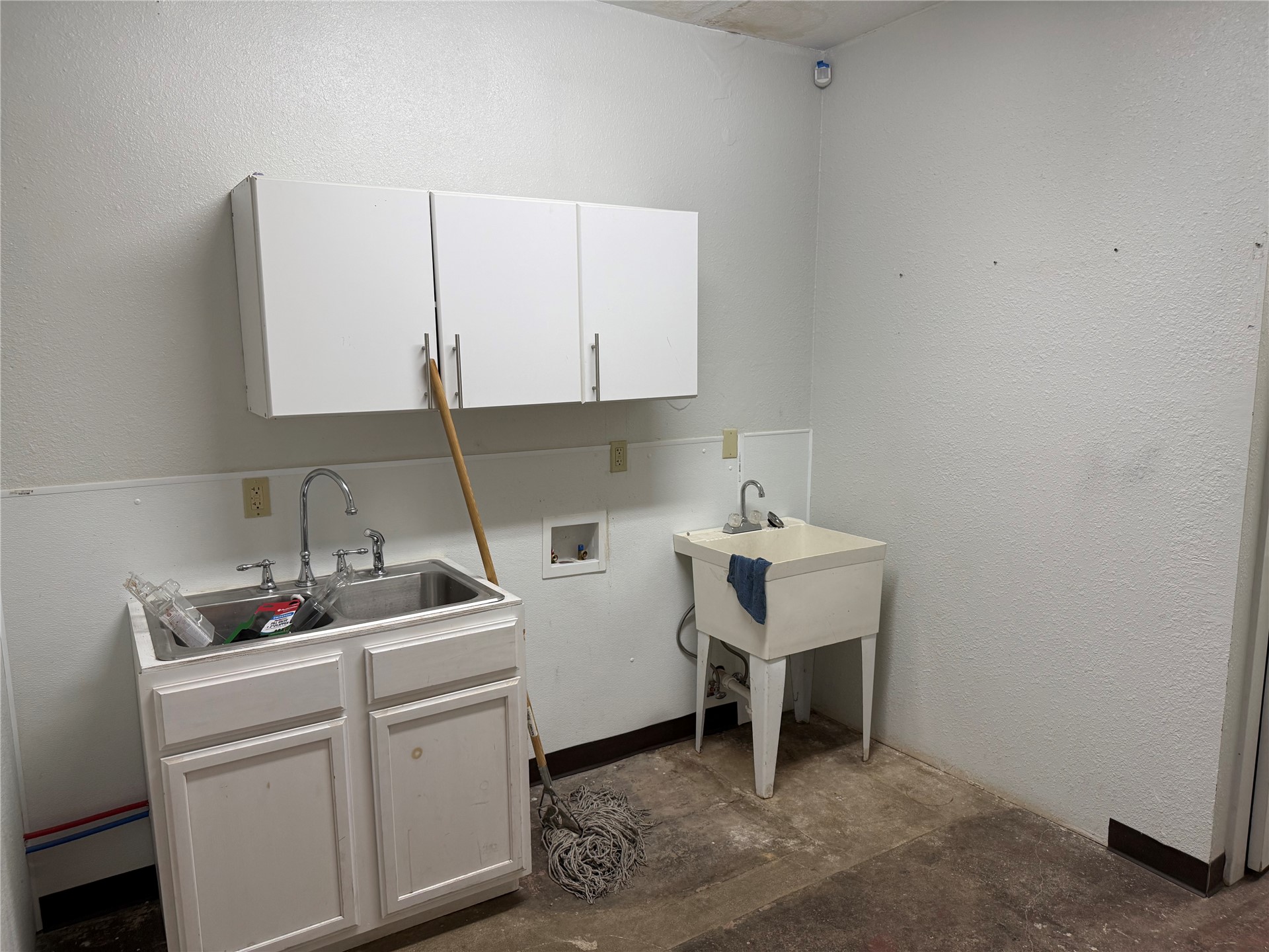 314 W Main Street Henryetta OK 74437
