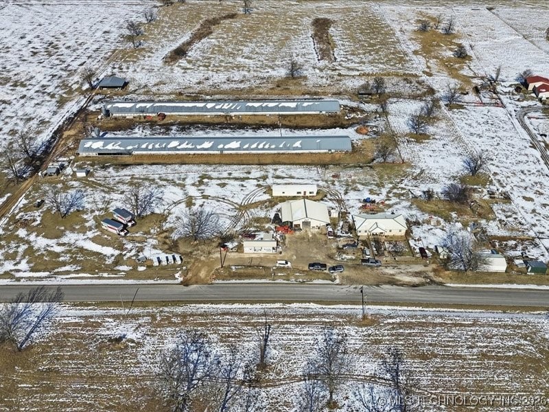 472589 E County Road 660 Watts OK 74964