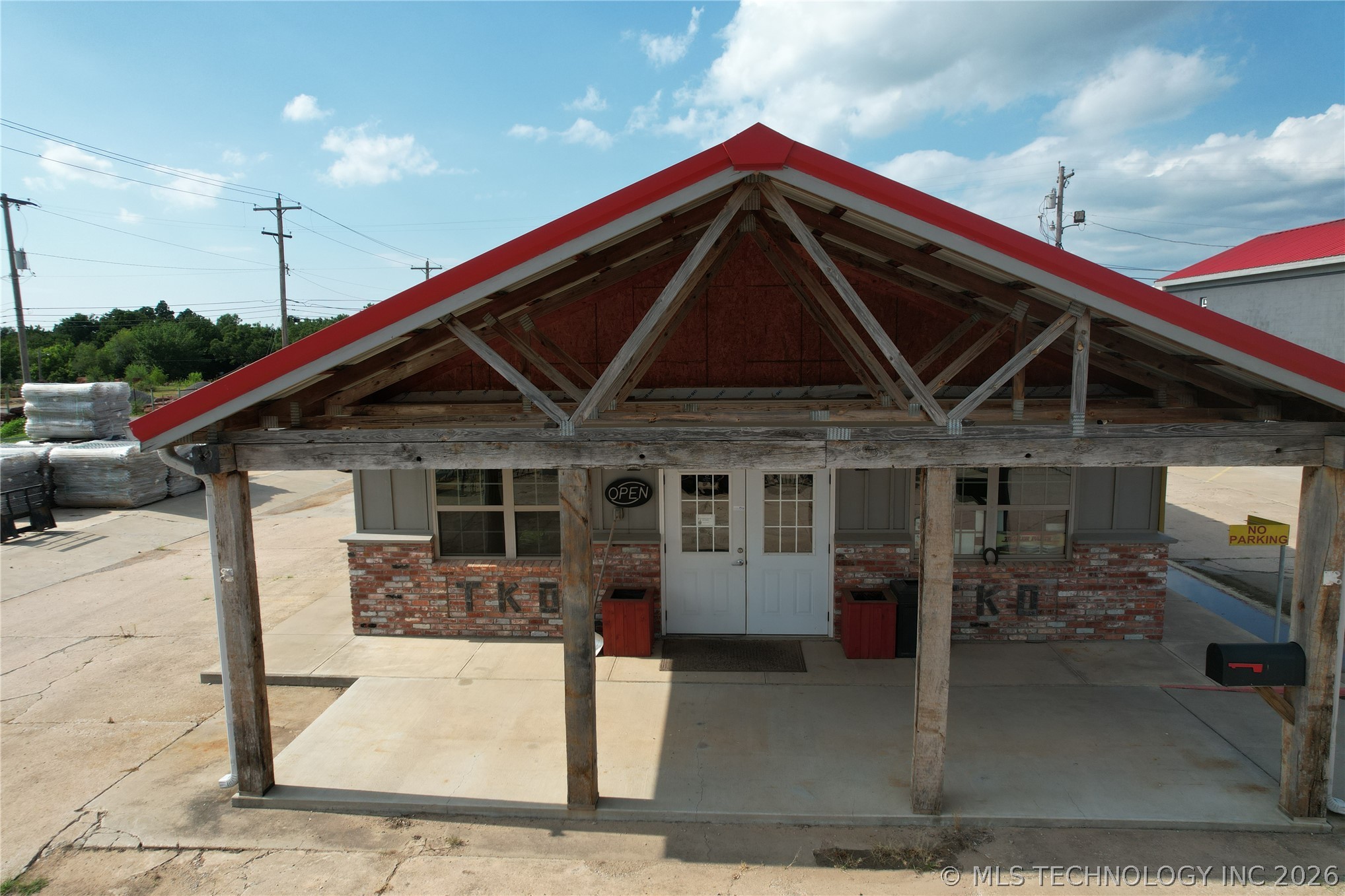 302 E Main Street Cushing OK 74023
