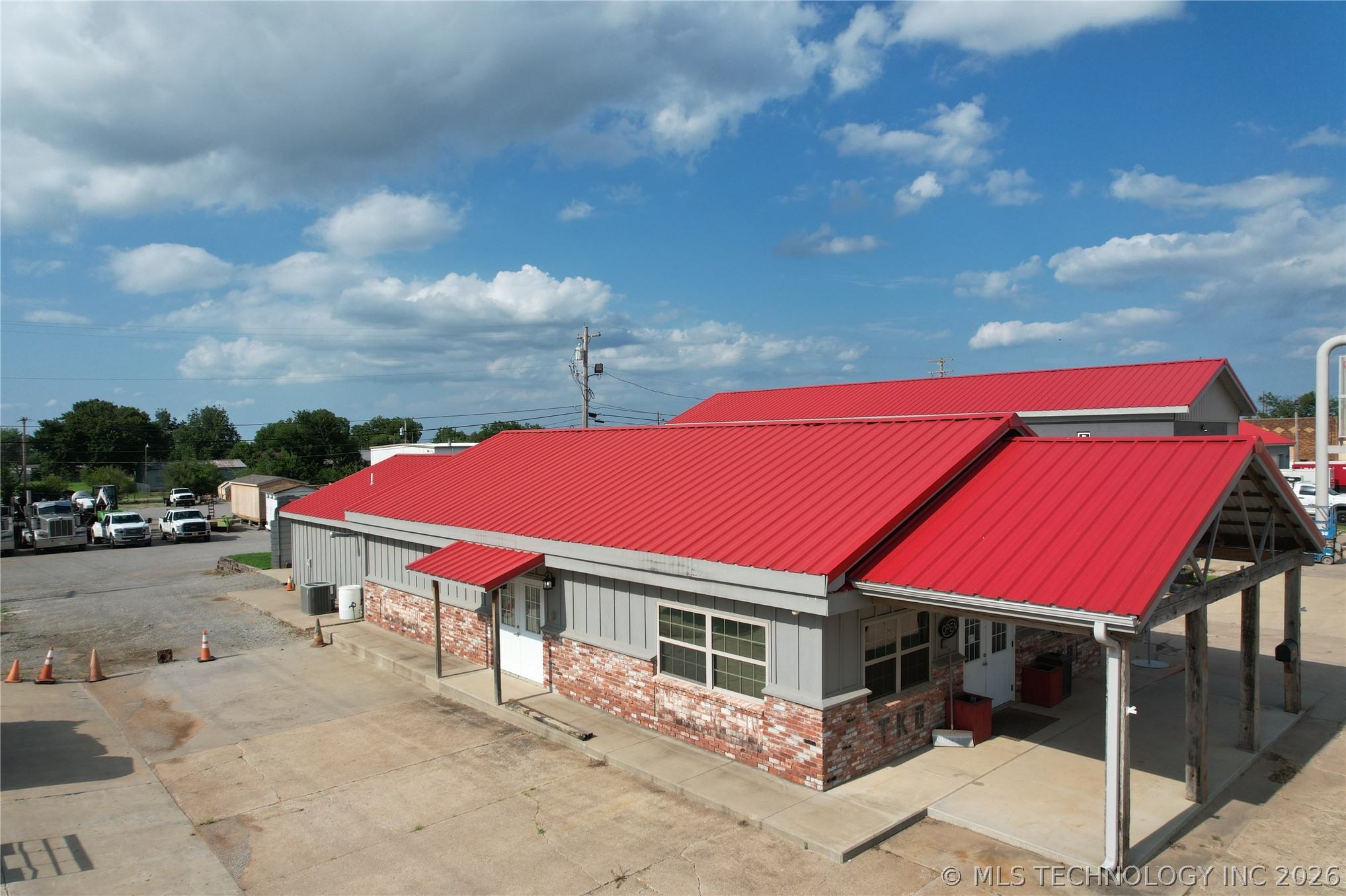 302 E Main Street Cushing OK 74023