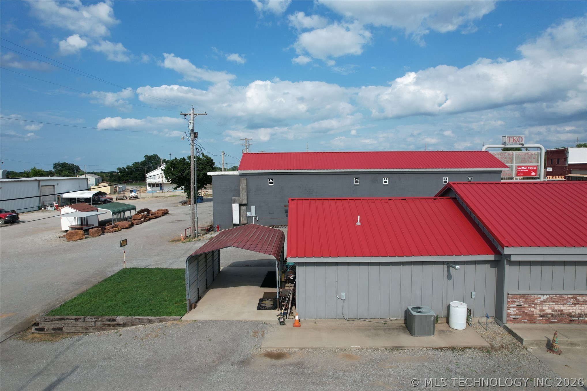 302 E Main Street Cushing OK 74023
