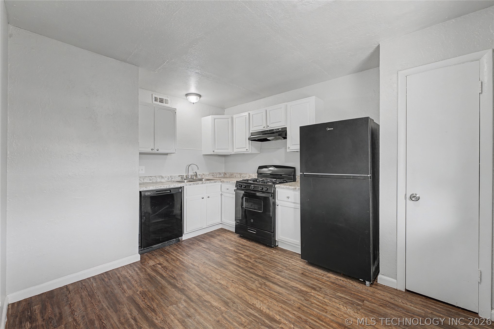 6330 E 7th Street Tulsa OK 74112
