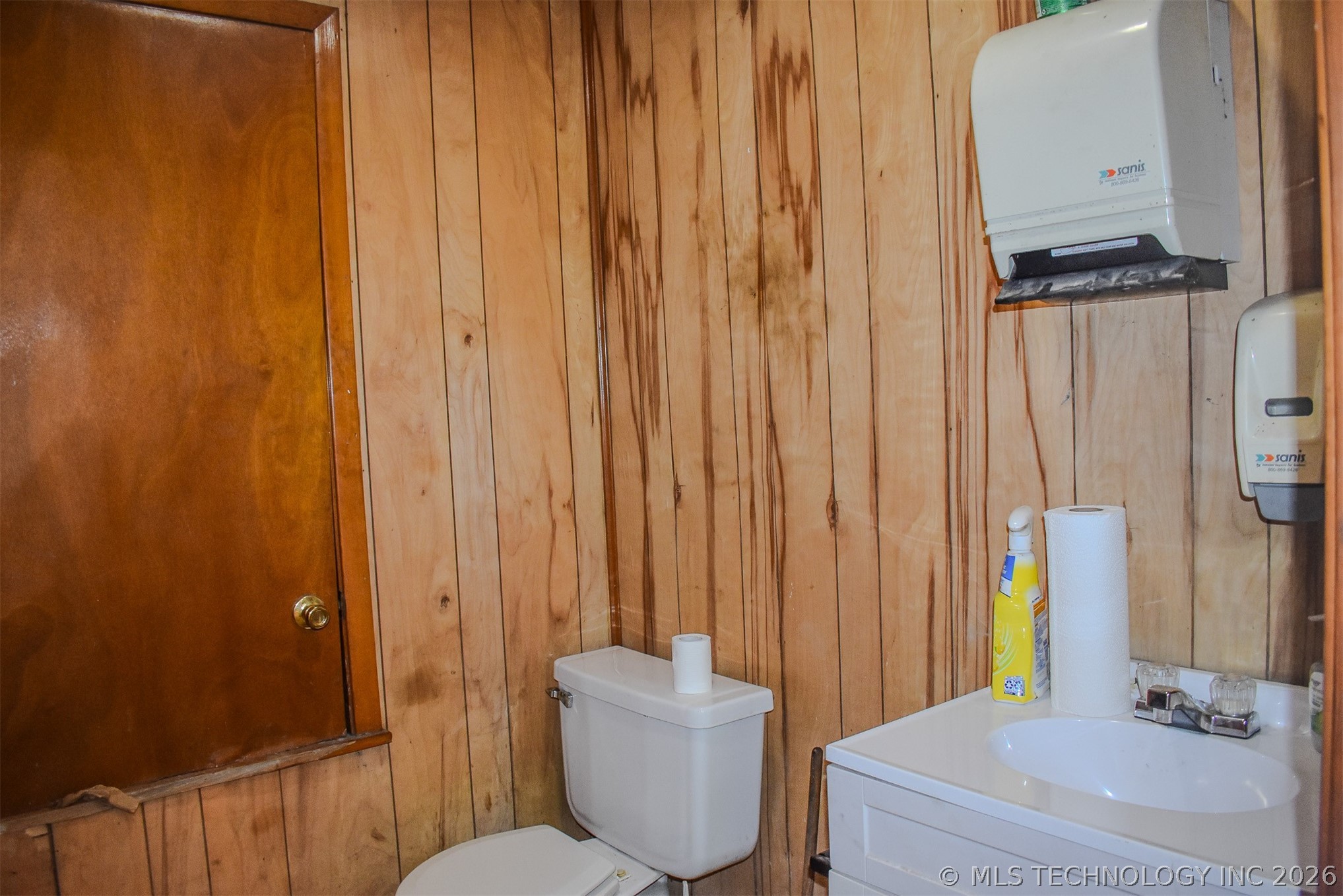 600 W Wilson Street Valliant OK 74764