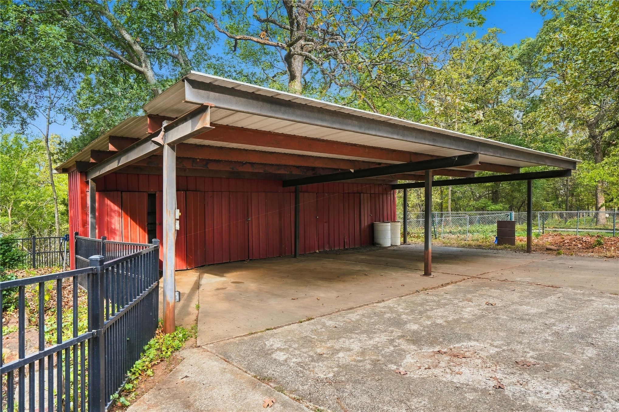 19843 S Pistol Point Road W Hulbert OK 74441