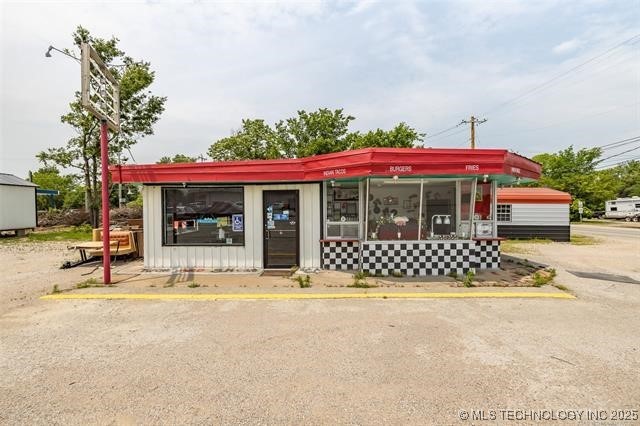 123 N Ash Street N Nowata OK 74048