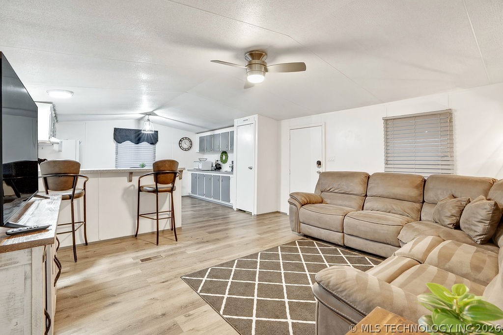 3048 Kelly Kingston OK 73439