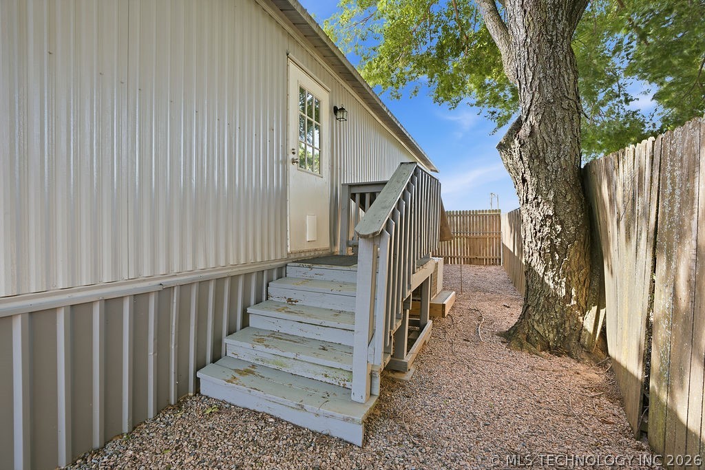 3048 Kelly Kingston OK 73439