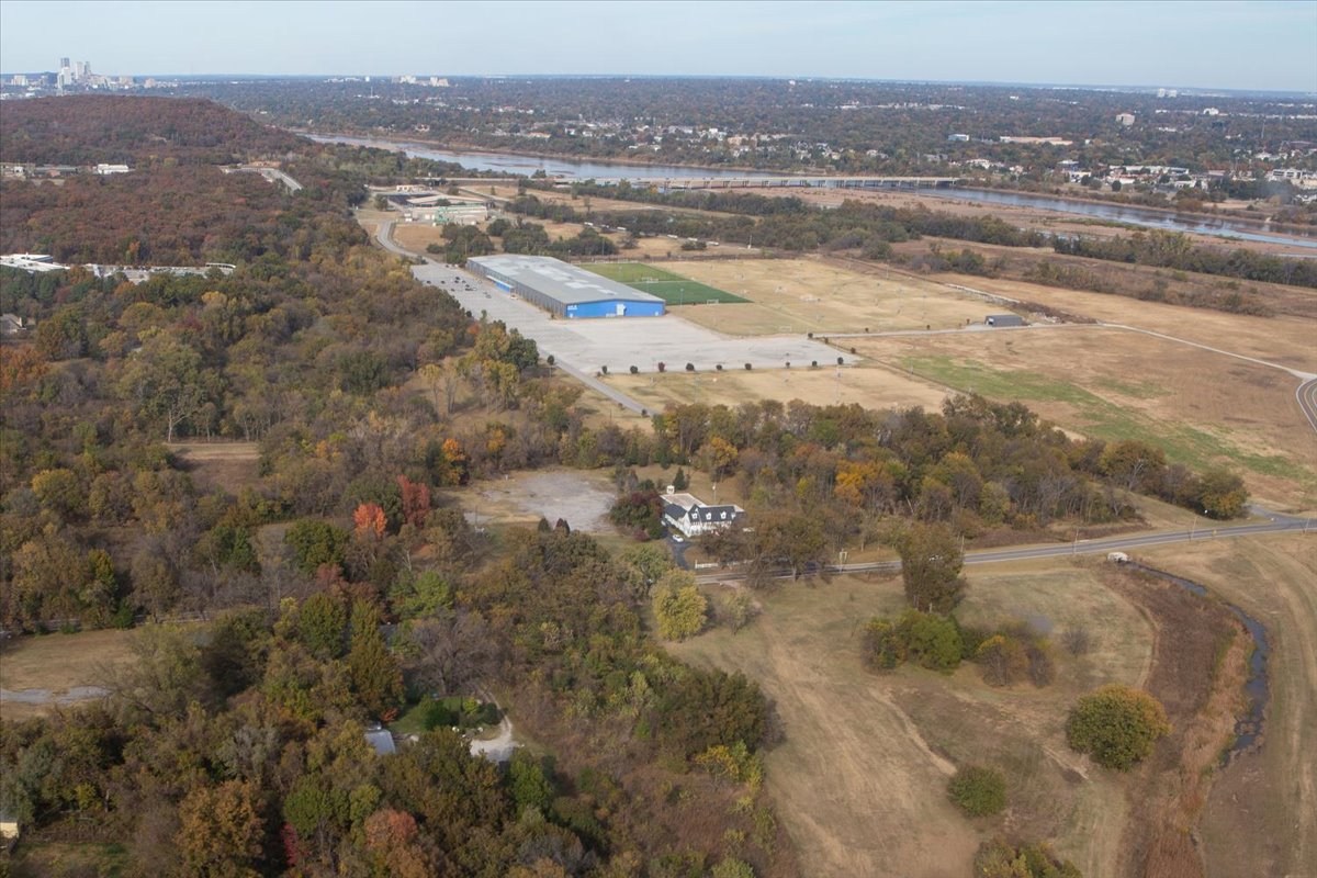 1 W 81st Street Tulsa OK 74132
