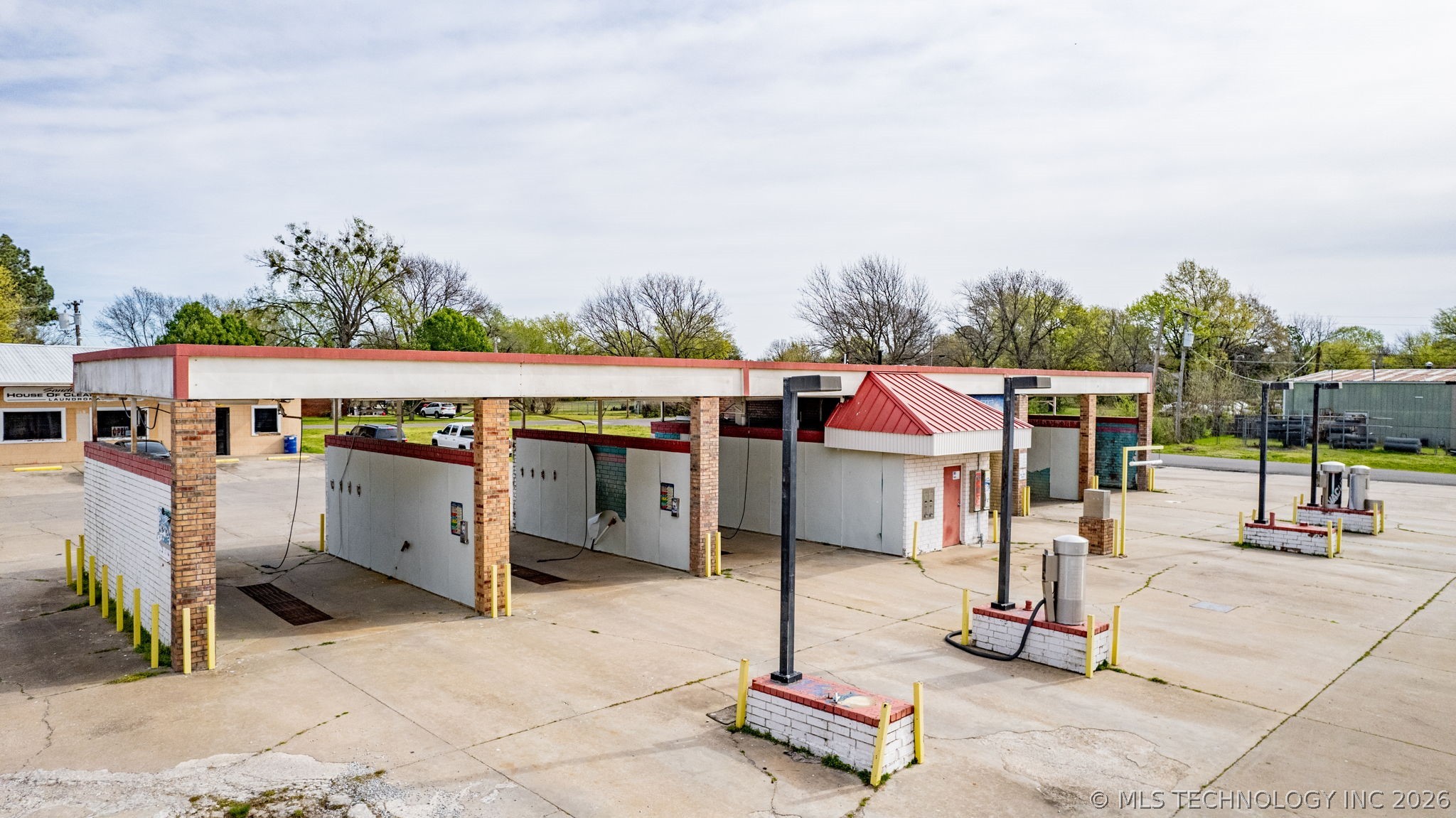 700 W Cherokee Street Wagoner OK 74467