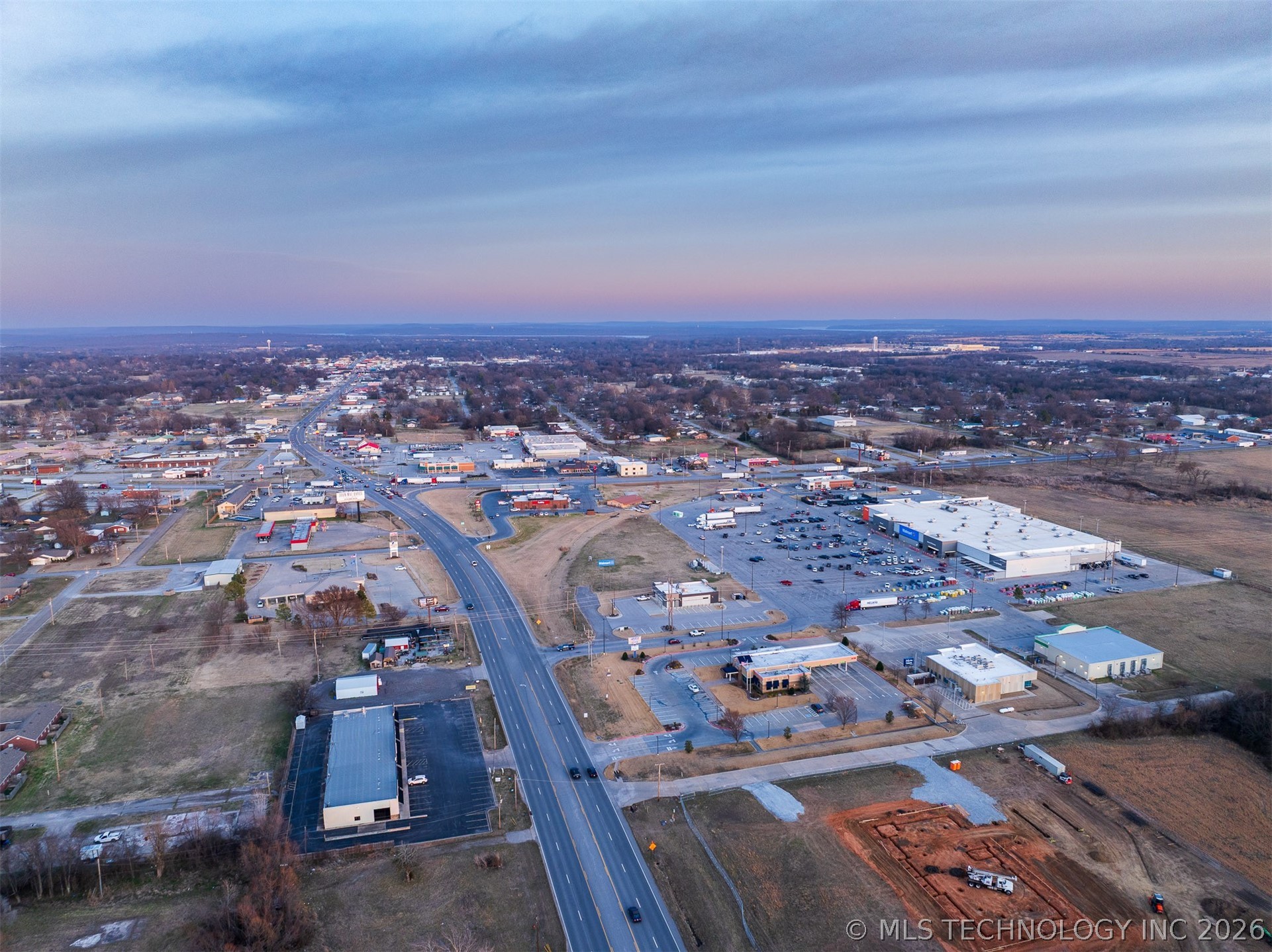 1516 W 51 Highway Wagoner OK 74467