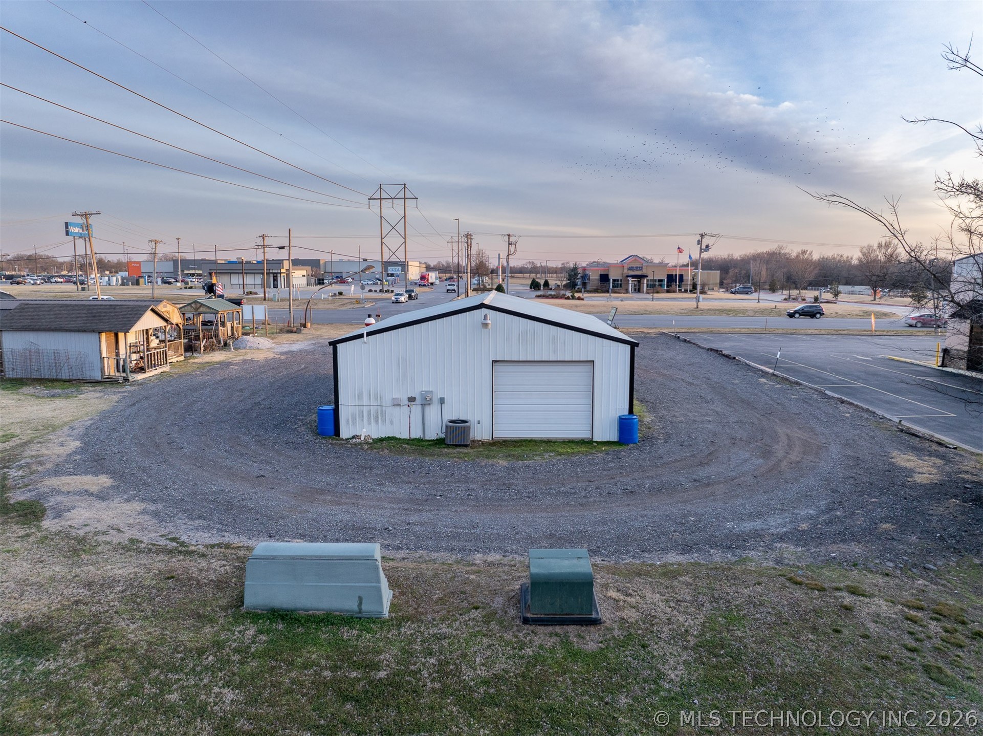1516 W 51 Highway Wagoner OK 74467