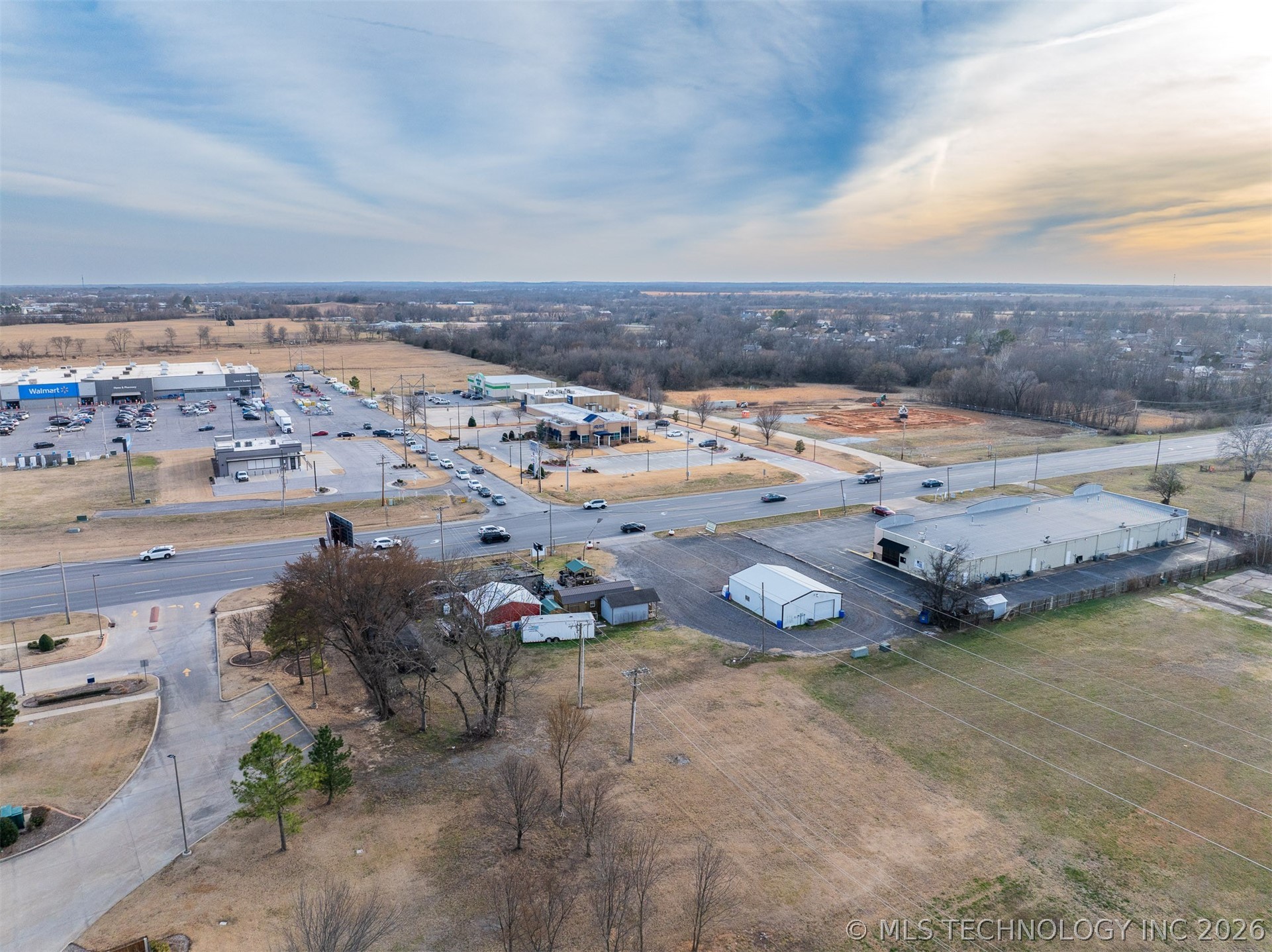 1516 W 51 Highway Wagoner OK 74467