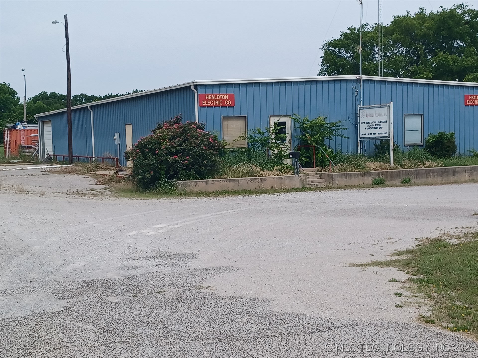9445 Highway 76 Healdton OK 73438