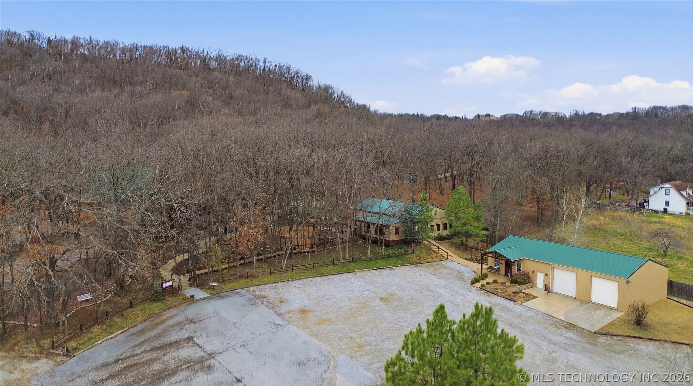 4883 E Highway 266 Highway Catoosa OK 74015