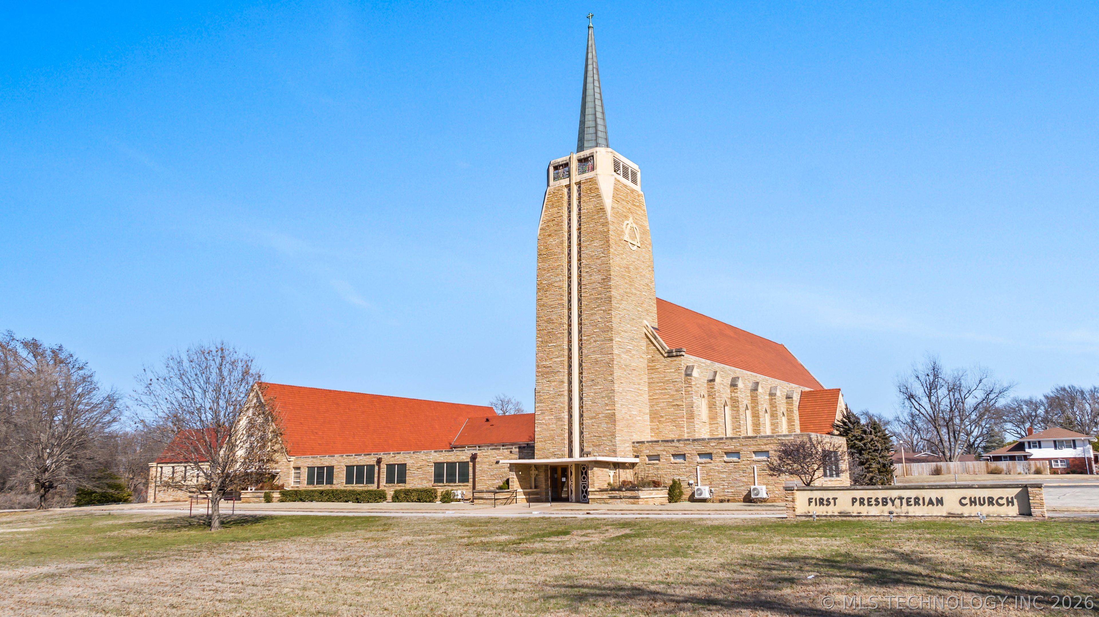 1505 E Grand Avenue Ponca City OK 74604