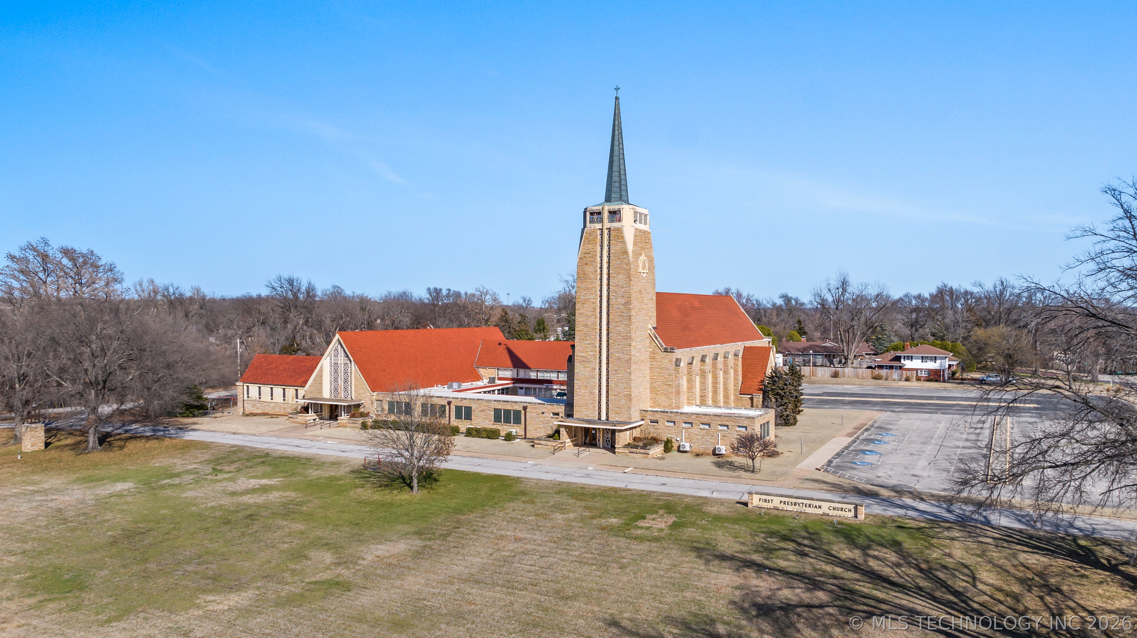 1505 E Grand Avenue Ponca City OK 74604
