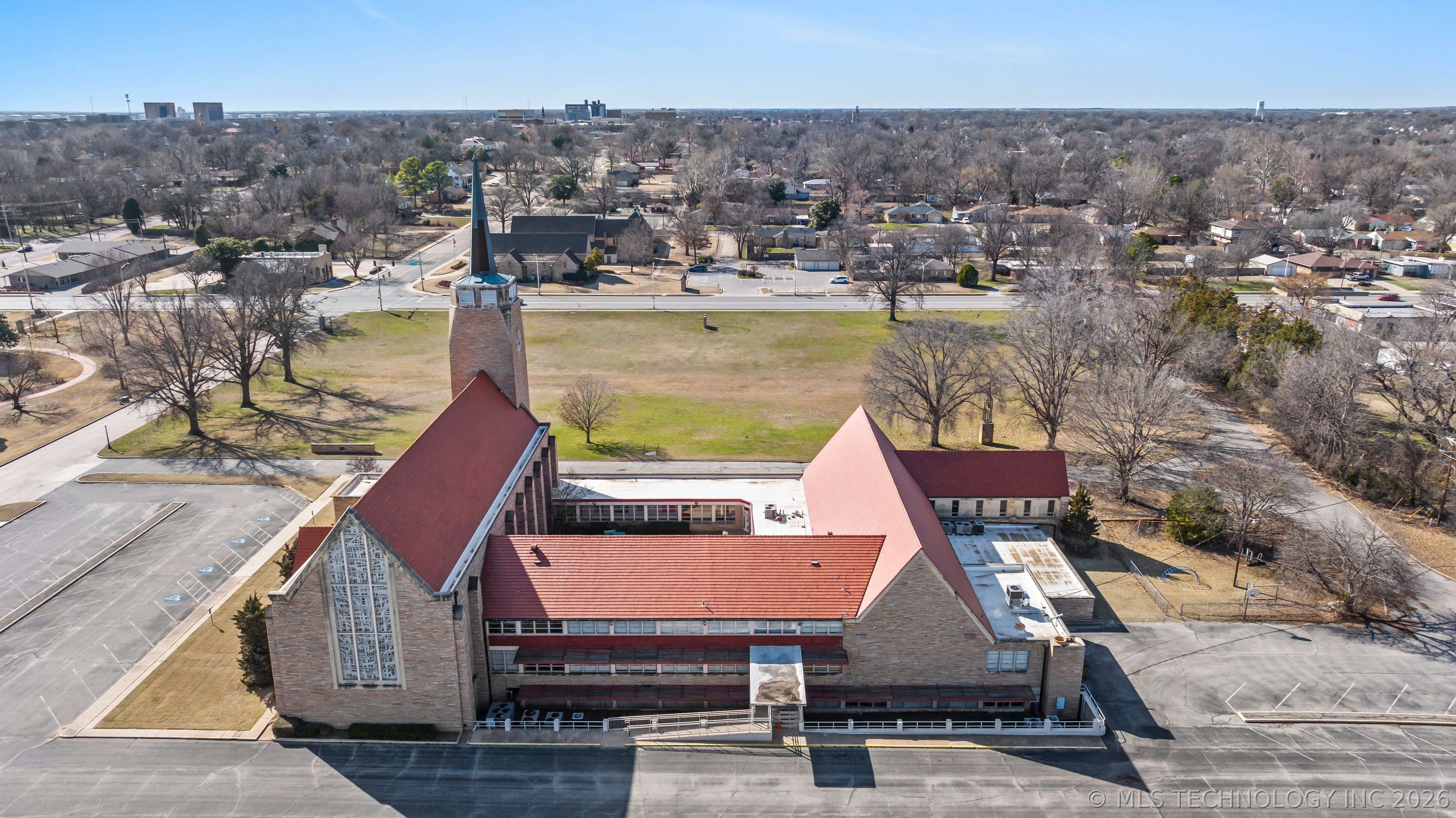 1505 E Grand Avenue Ponca City OK 74604