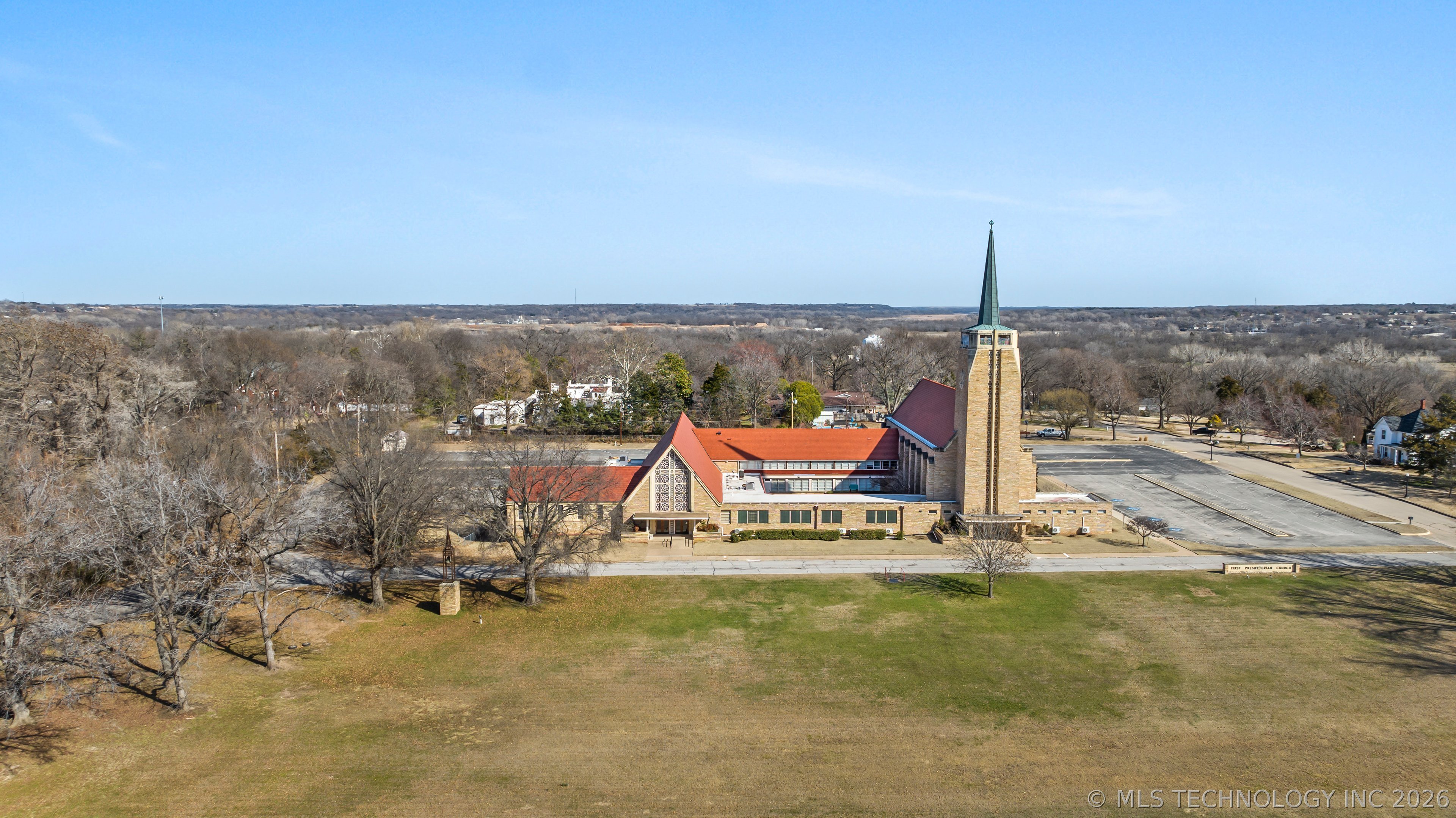 1505 E Grand Avenue Ponca City OK 74604
