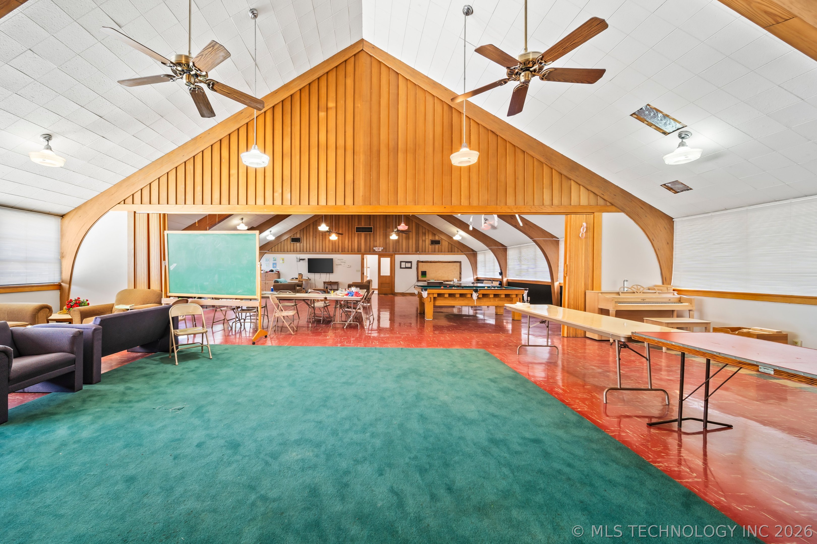 1505 E Grand Avenue Ponca City OK 74604