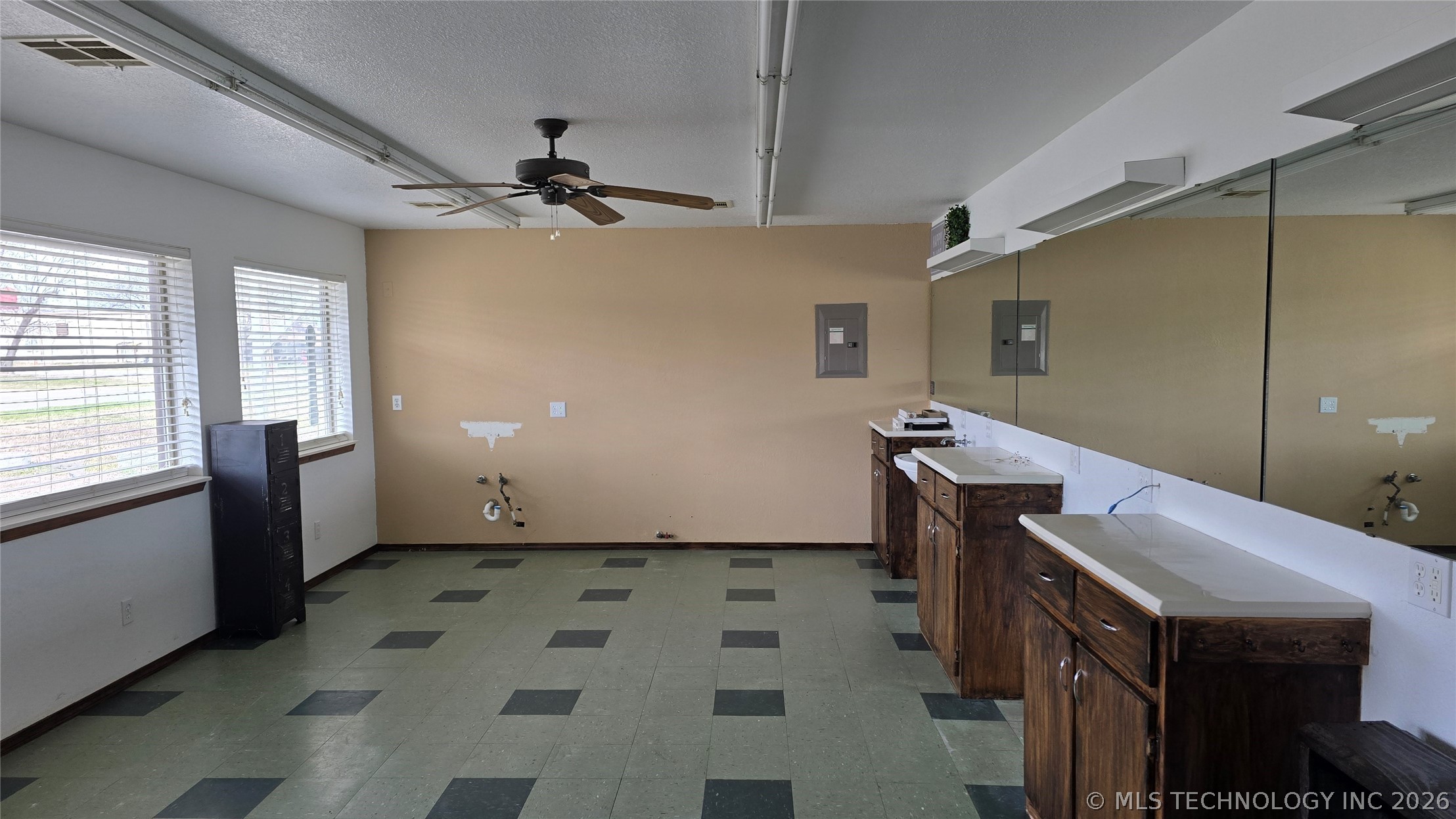 300 S Front Street Eufaula OK 74432