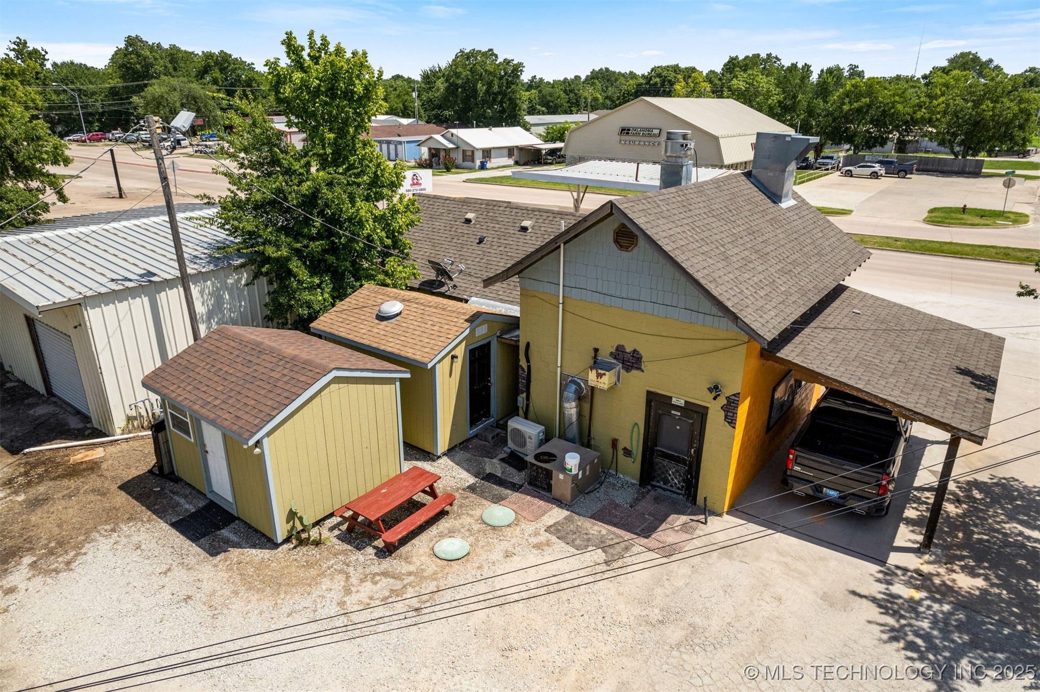 1028 W Main Ada OK 74820
