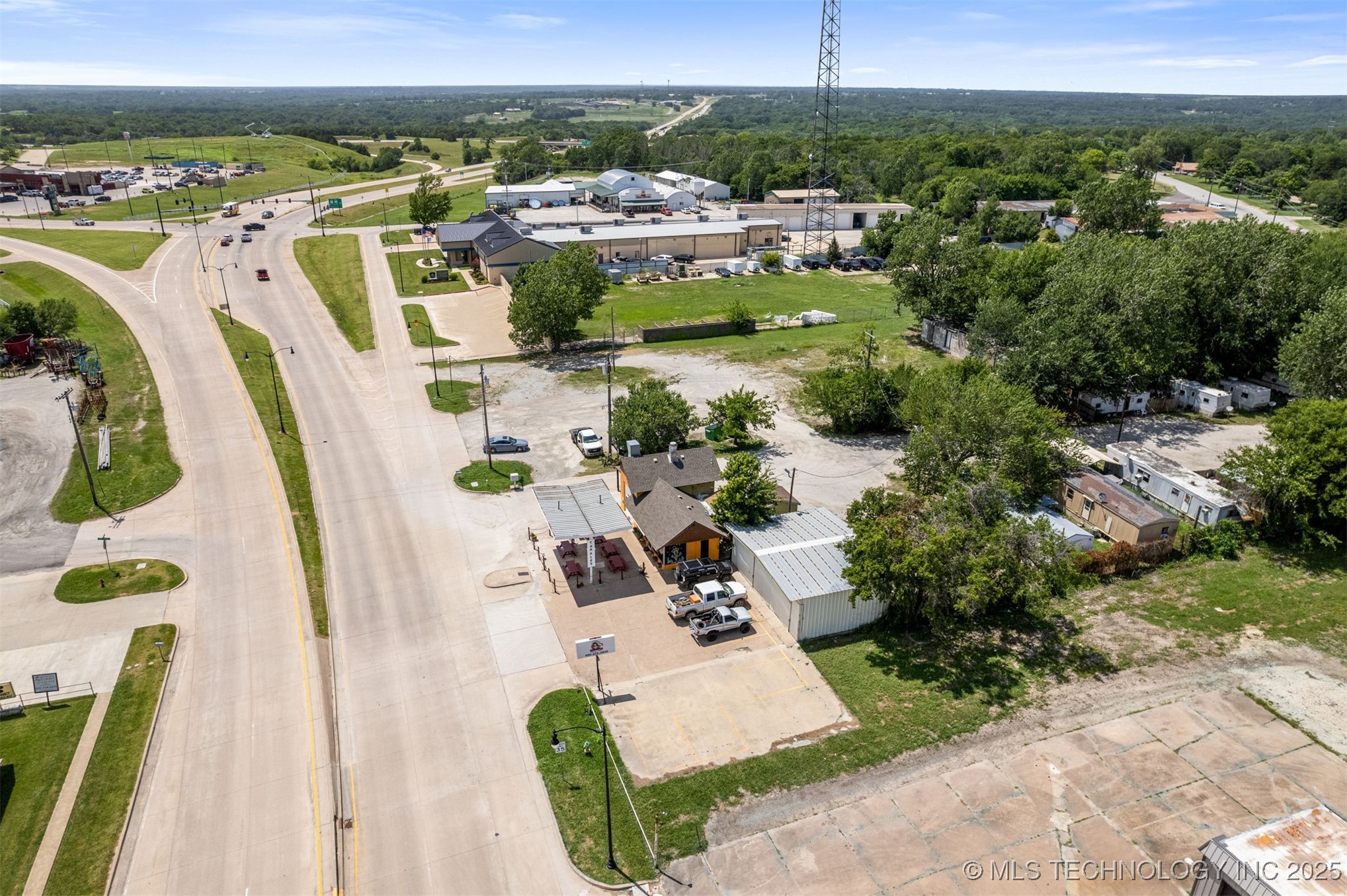 1028 W Main Ada OK 74820