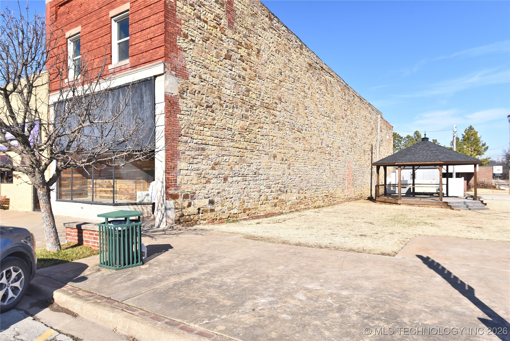 105 W Main Street Hominy OK 74035