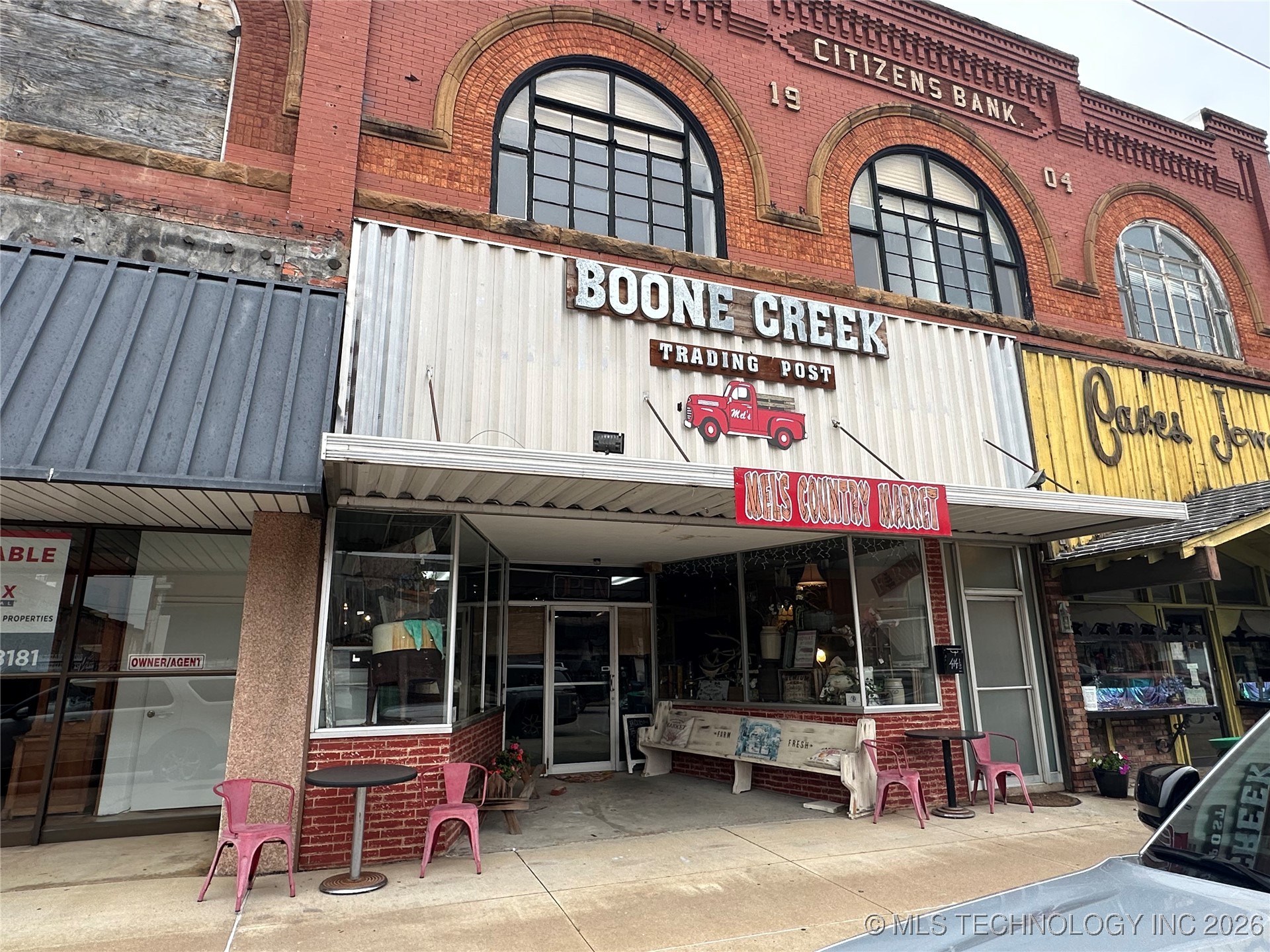 414 W Main Street Henryetta OK 74437
