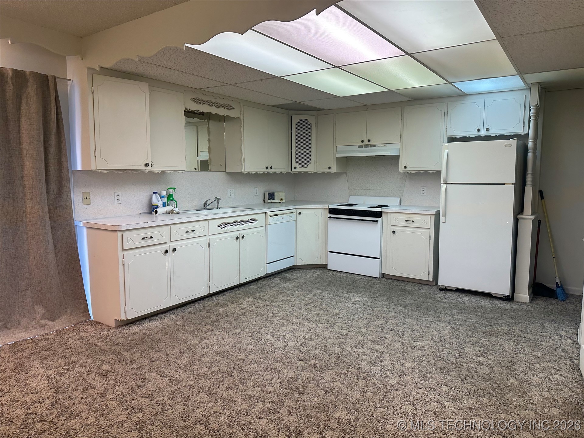 414 W Main Street Henryetta OK 74437
