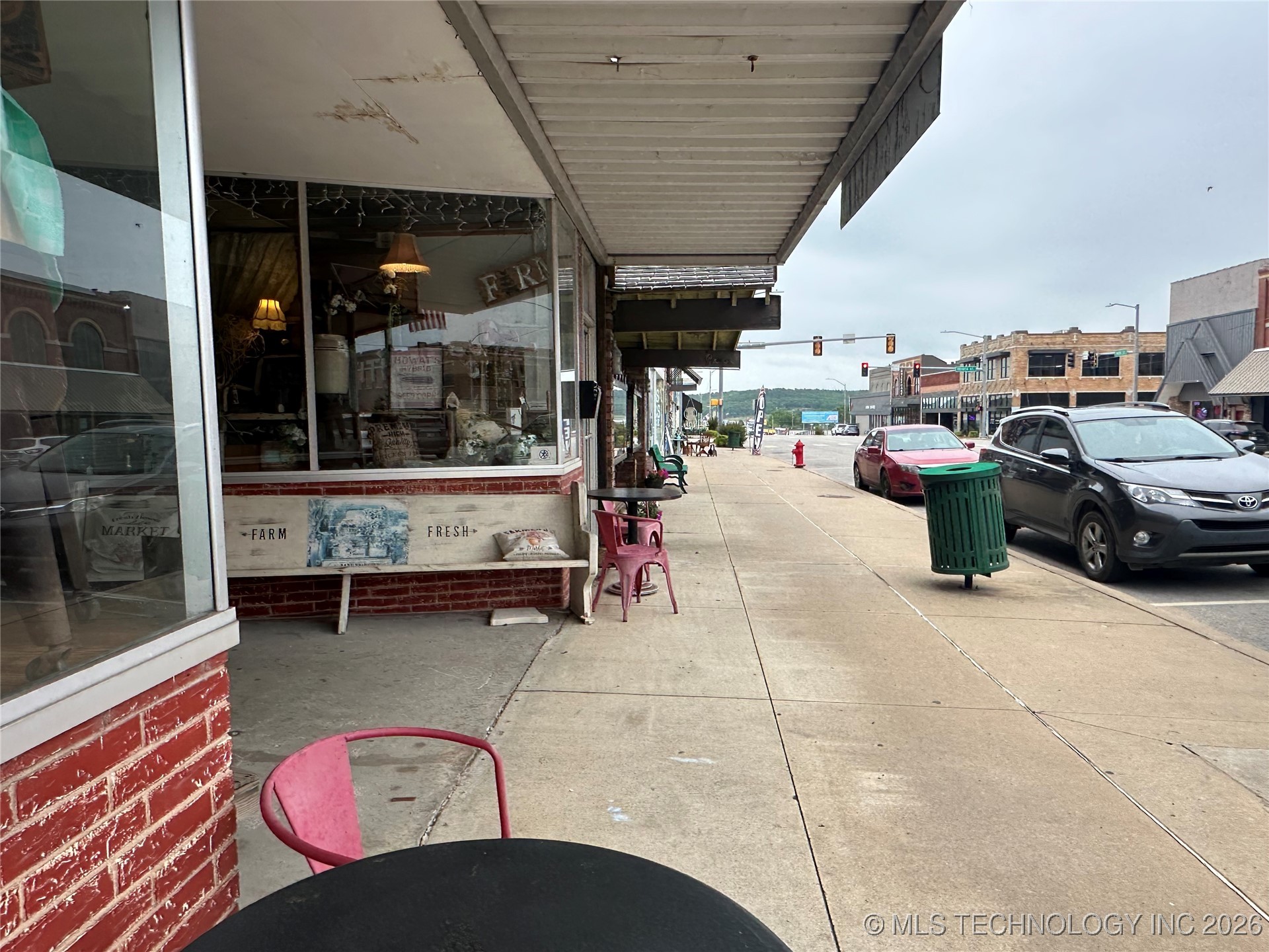 414 W Main Street Henryetta OK 74437