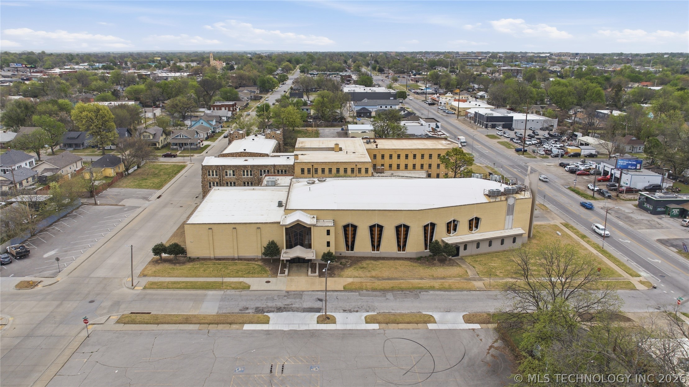1915 E 3rd Street Tulsa OK 74104