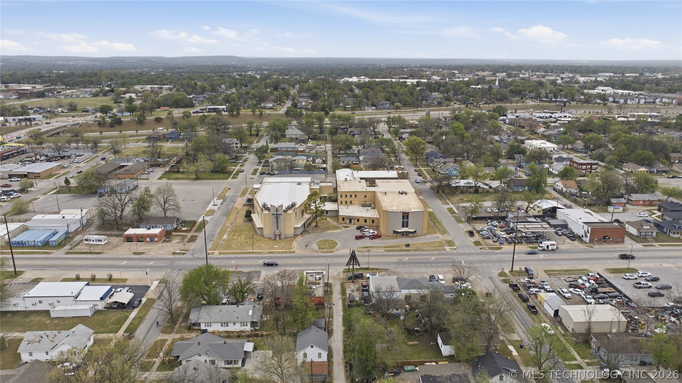1915 E 3rd Street Tulsa OK 74104