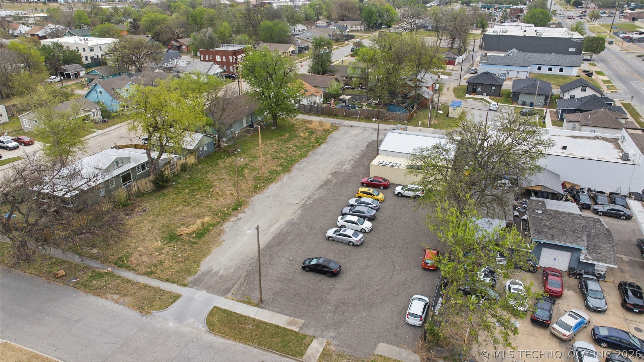 1915 E 3rd Street Tulsa OK 74104