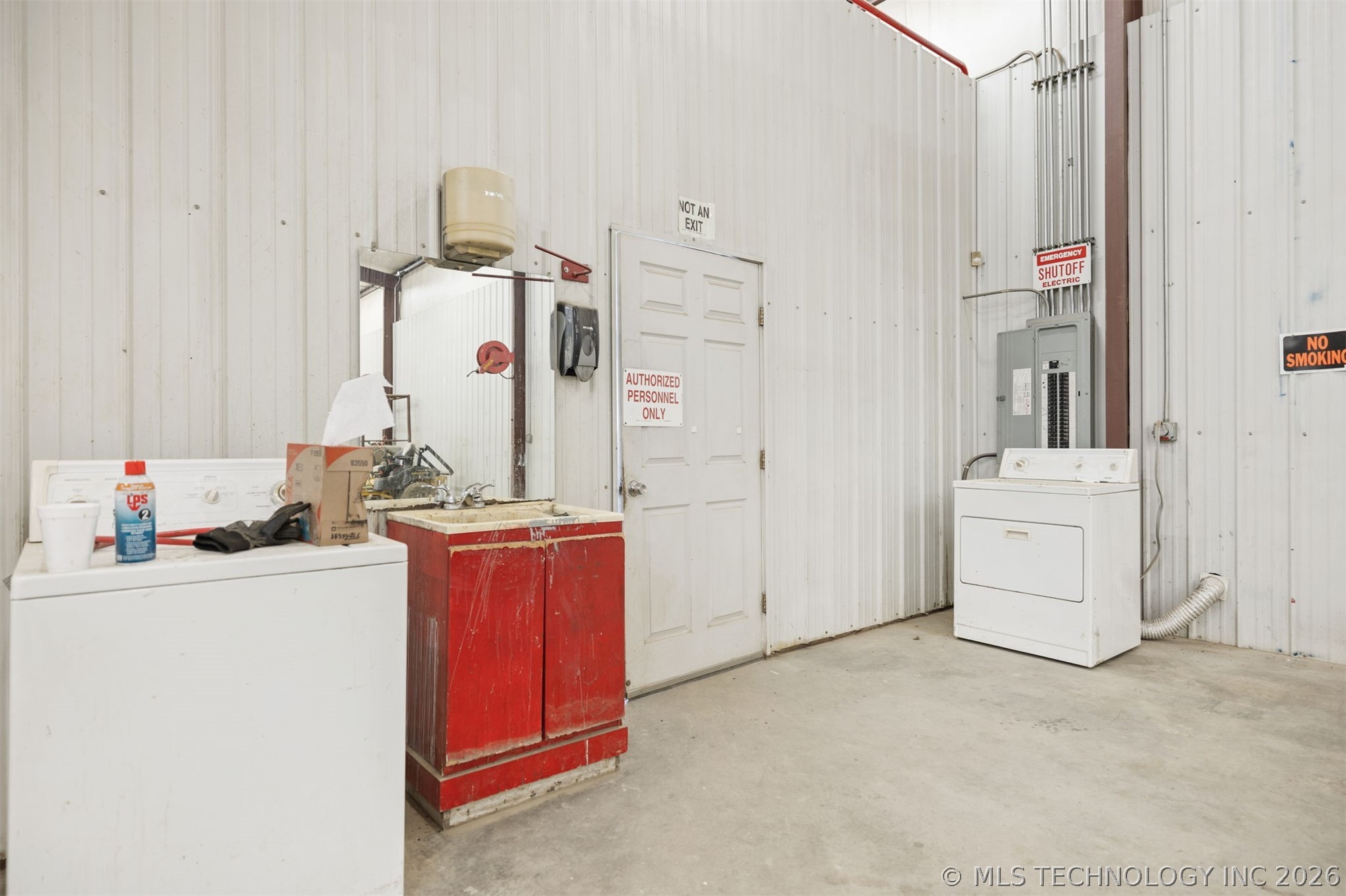 25545 State Highway 112 Cameron OK 74932