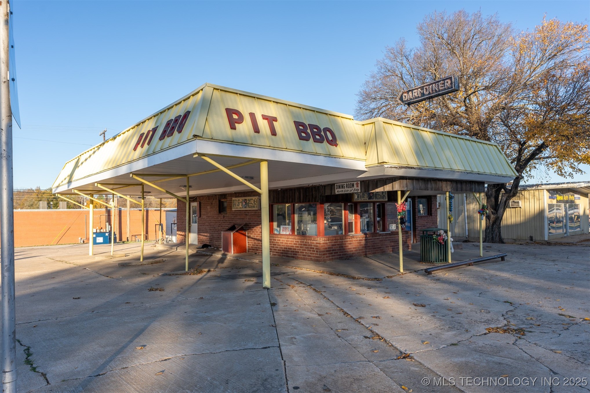 200 N Broadway Street Cleveland OK 74020