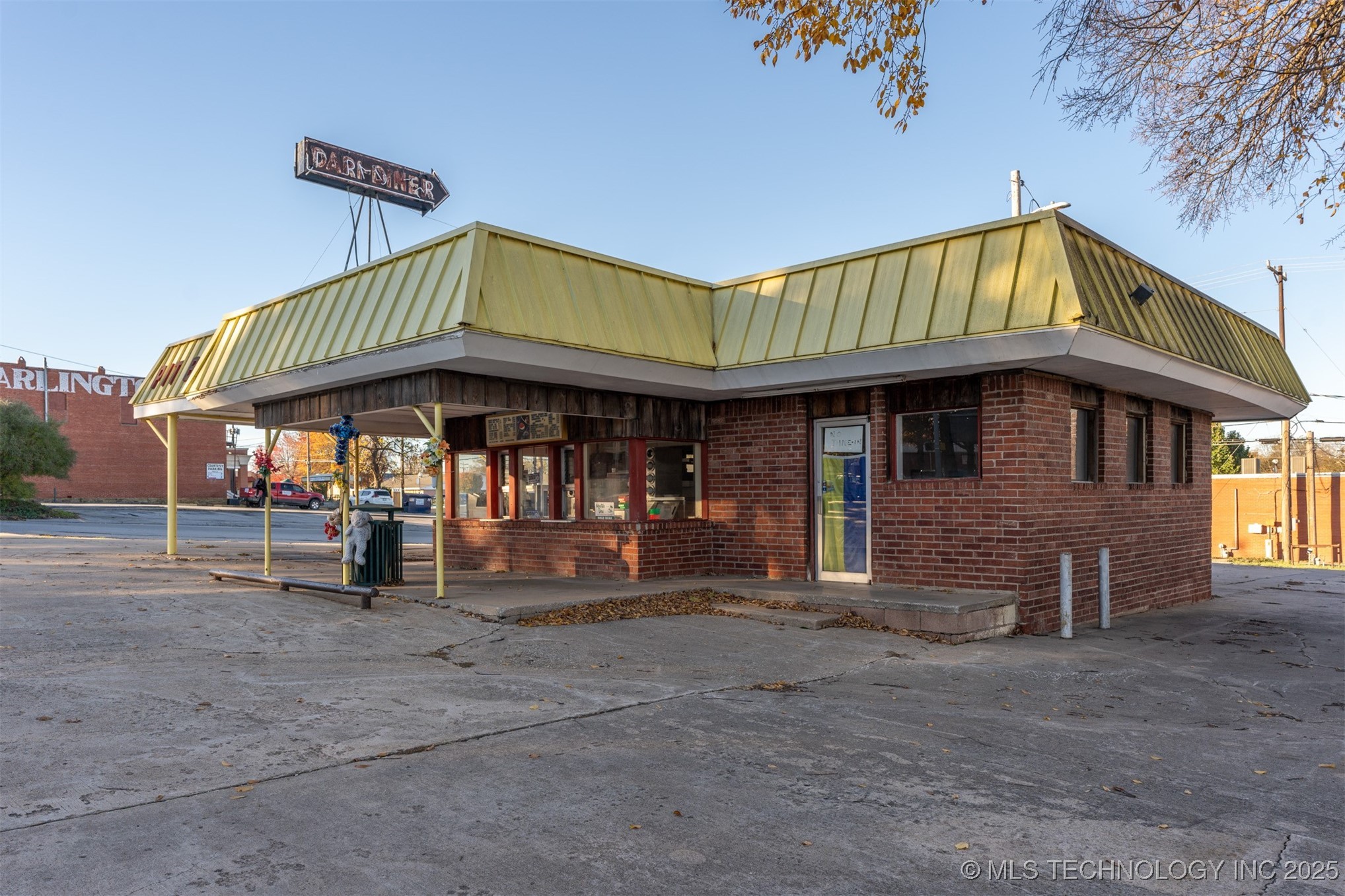 200 N Broadway Street Cleveland OK 74020