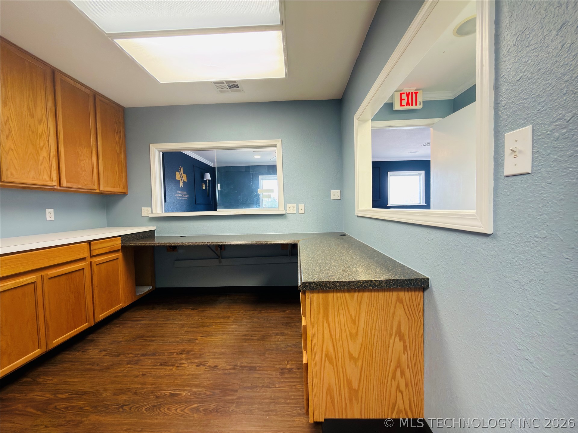 1002 E Cherry Street Cushing OK 74023
