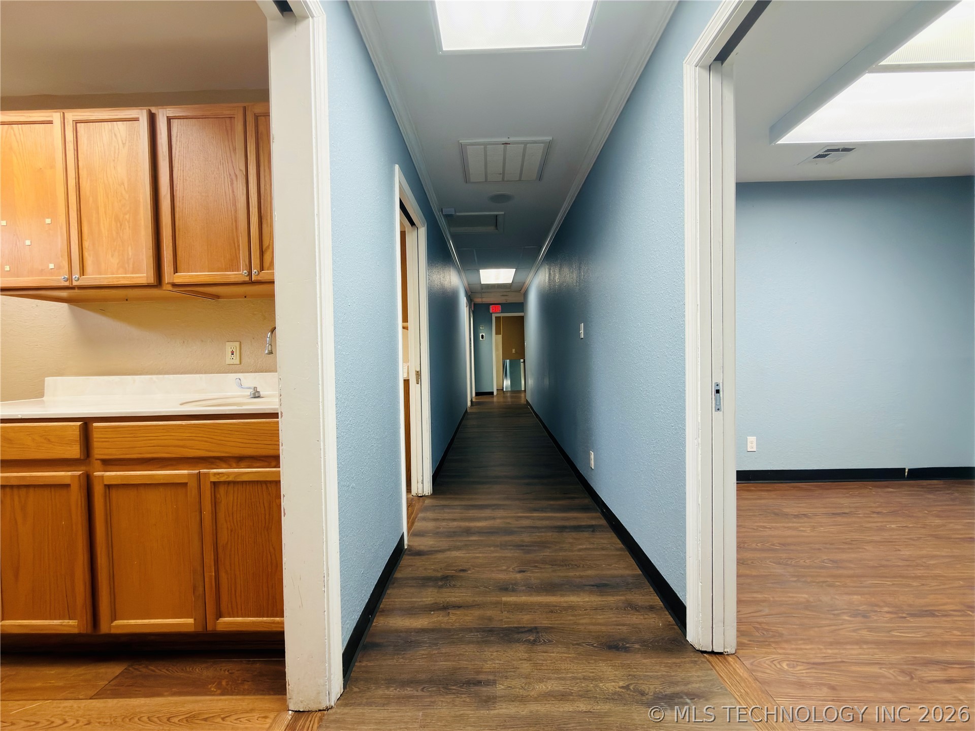1002 E Cherry Street Cushing OK 74023