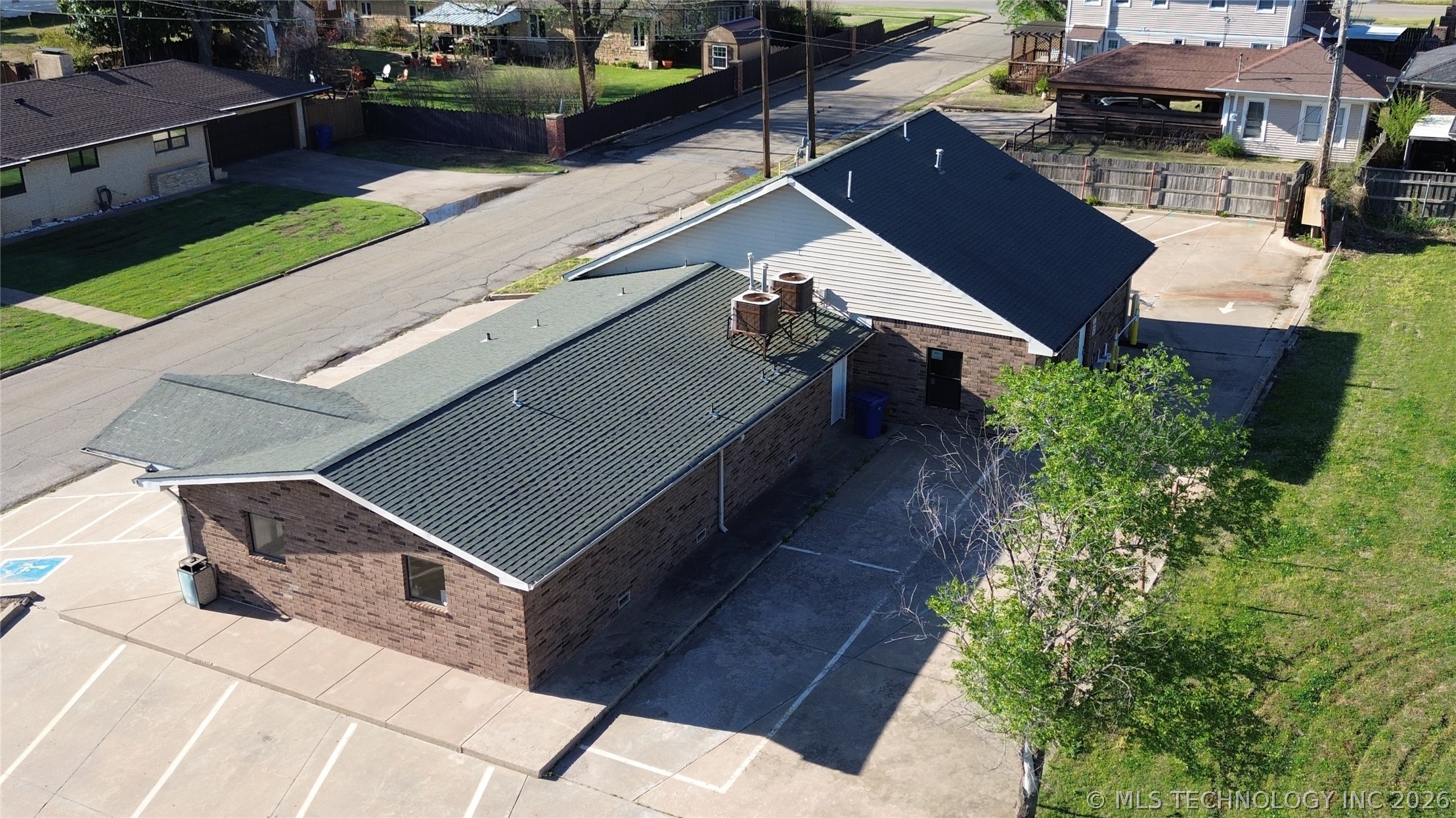 1002 E Cherry Street Cushing OK 74023