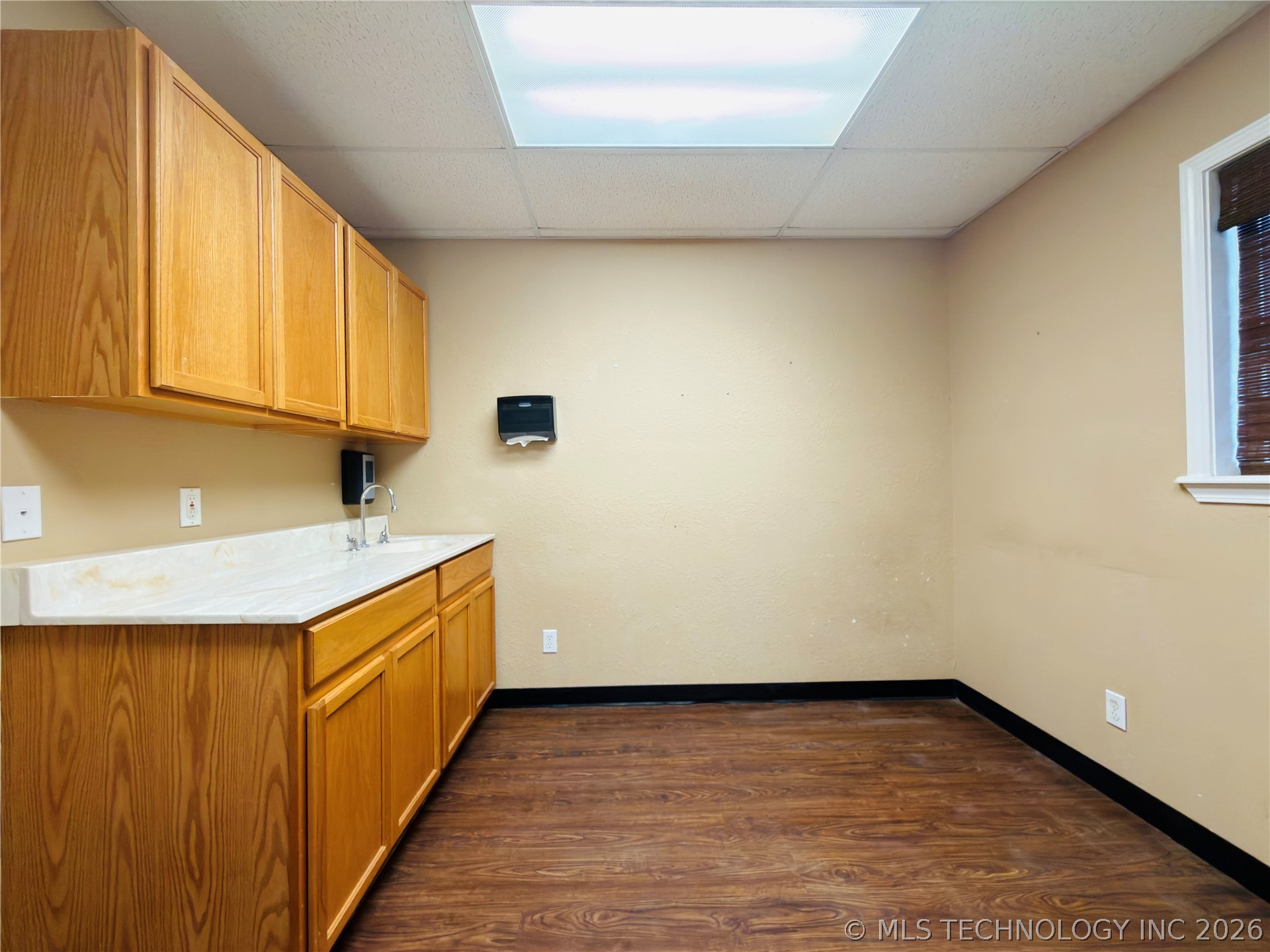 1002 E Cherry Street Cushing OK 74023
