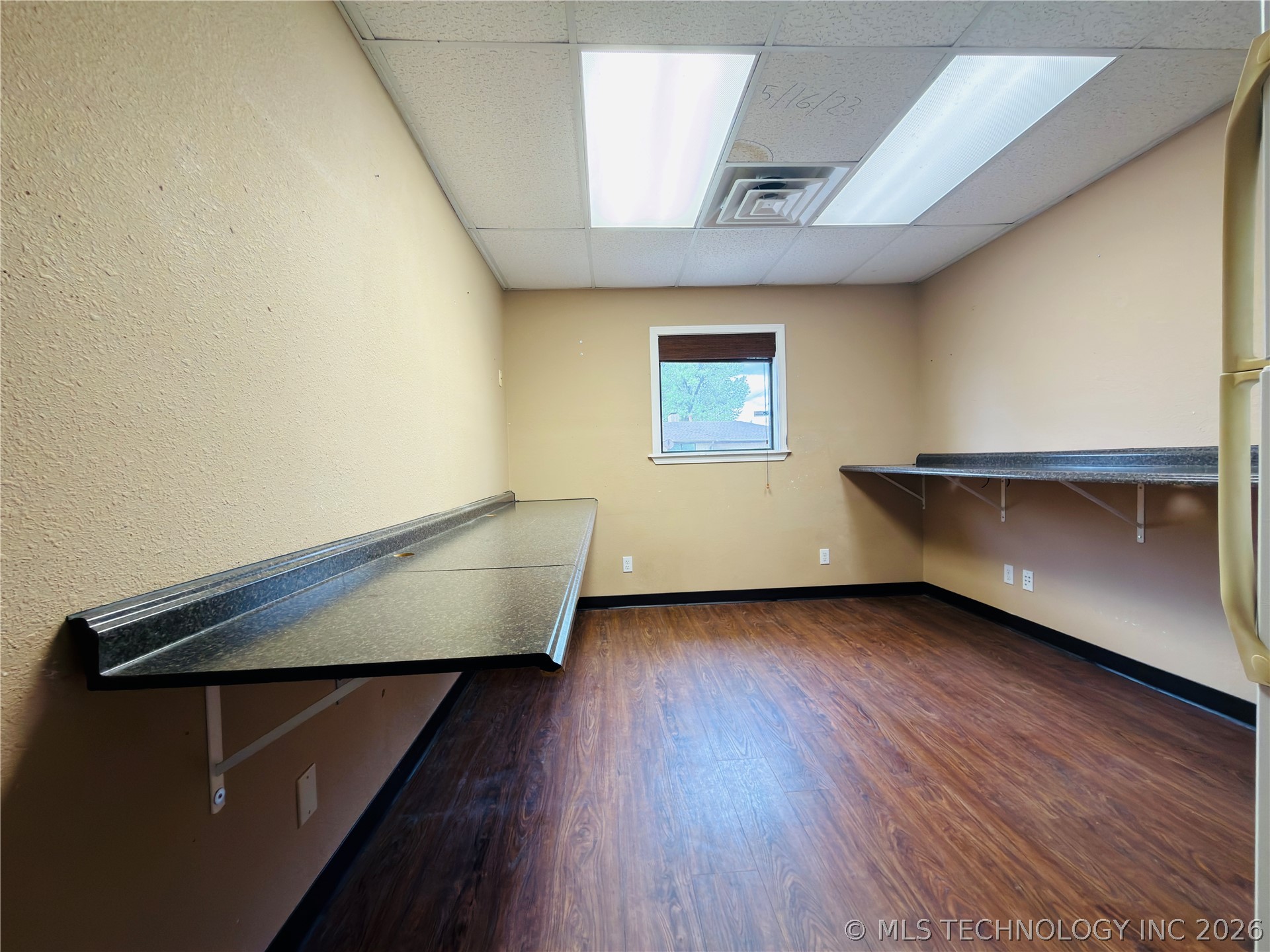 1002 E Cherry Street Cushing OK 74023