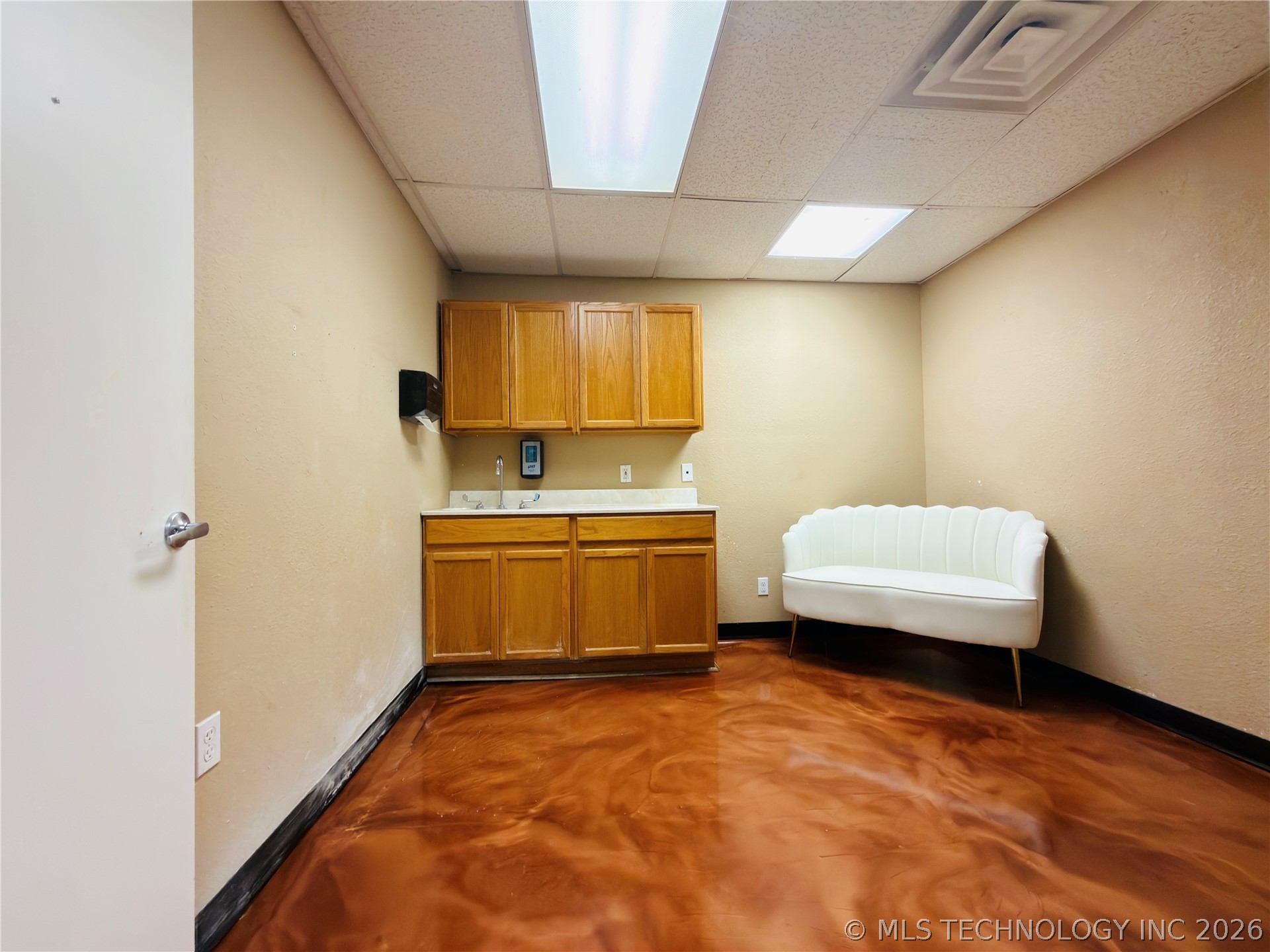 1002 E Cherry Street Cushing OK 74023