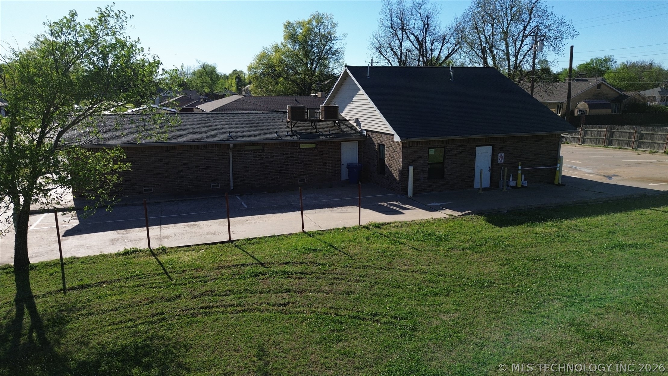 1002 E Cherry Street Cushing OK 74023